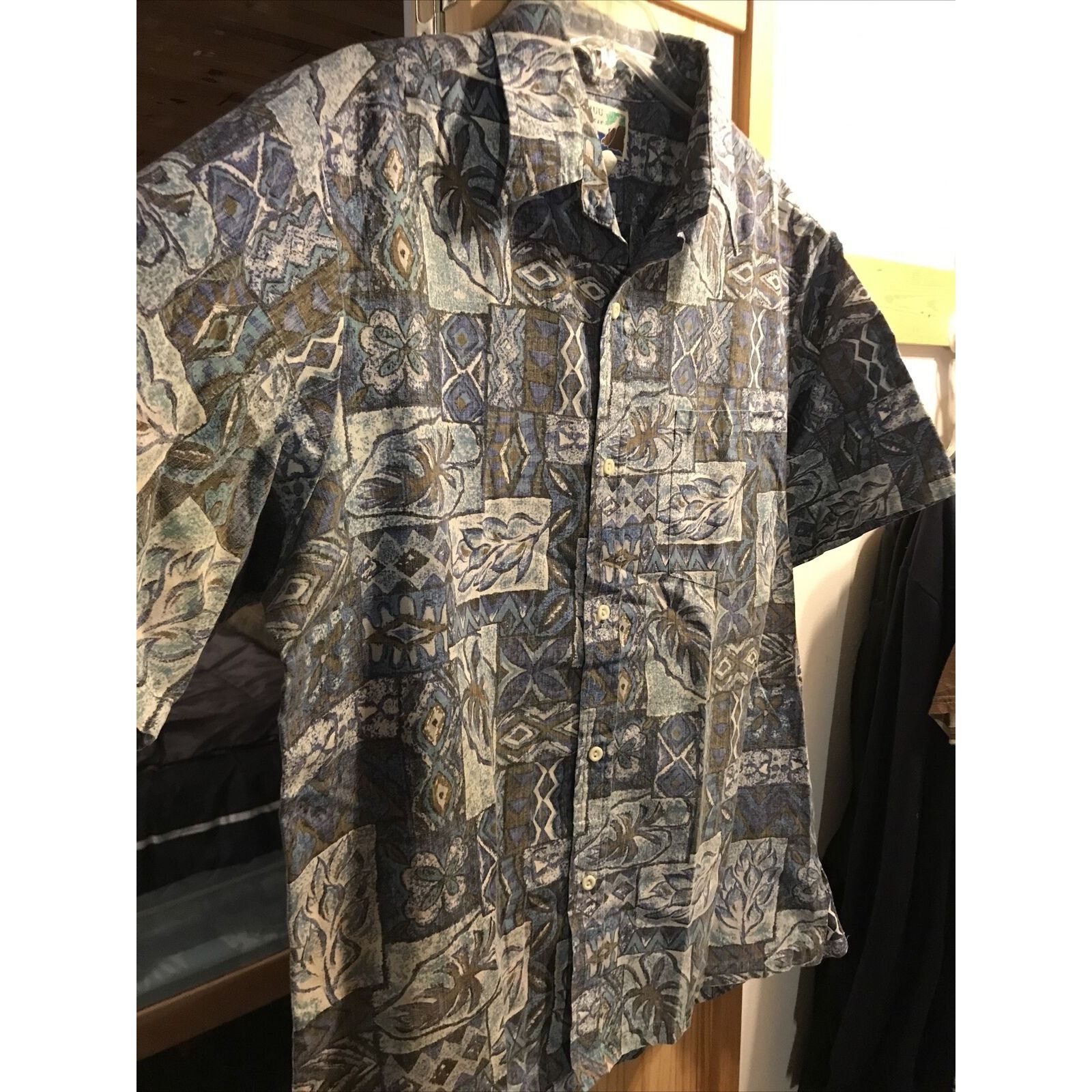 Other Makapuu Sportswear Men’s L Blue Cotton Blend Hawaiian Shirt Size US L / EU 52-54 / 3 - 5 Thumbnail
