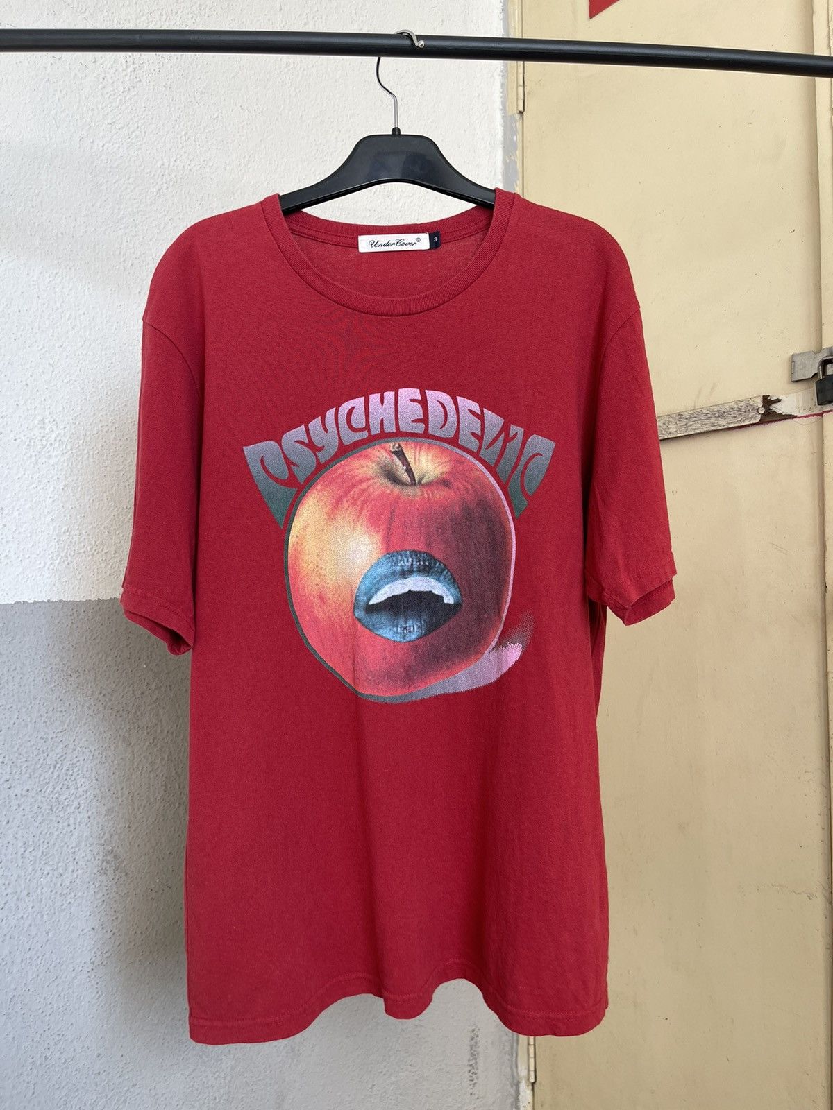 Undercover Undercover Psychedelic Apple Size US L / EU 52-54 / 3 - 1 Thumbnail