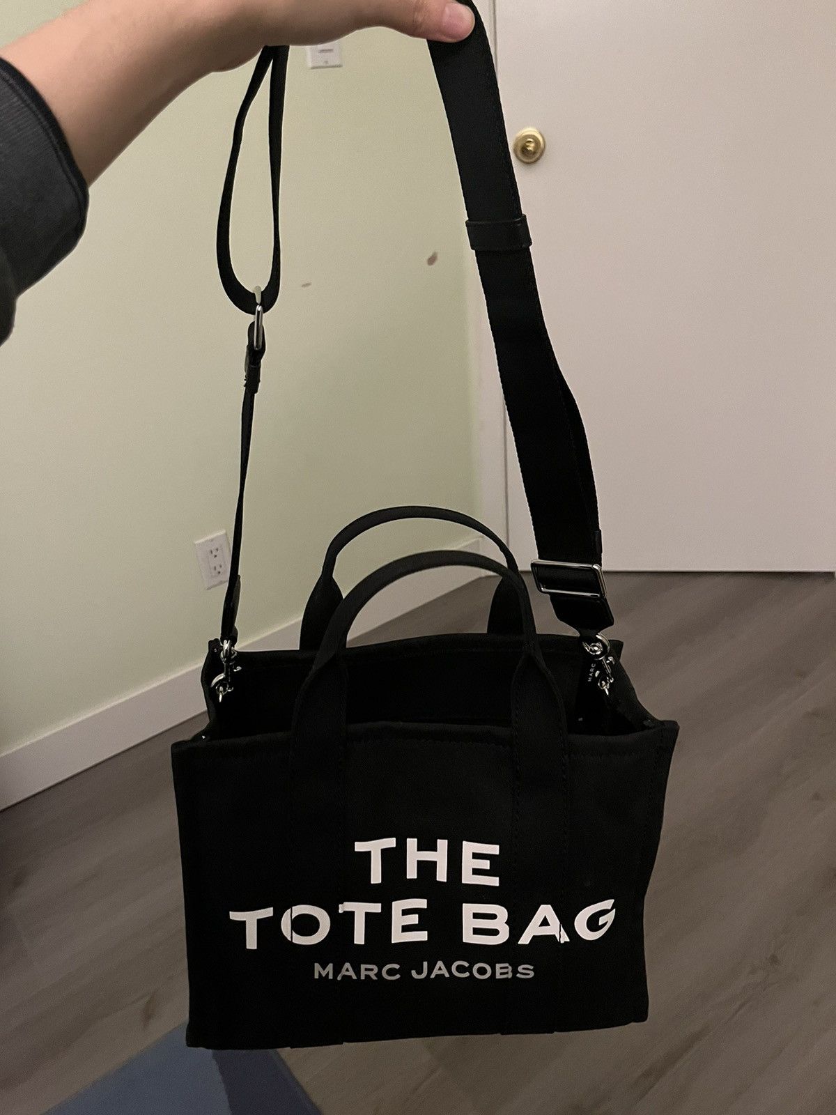 Marc Jacobs Black Marc Jacobs Medium Tote Bag Size ONE SIZE - 6 Thumbnail