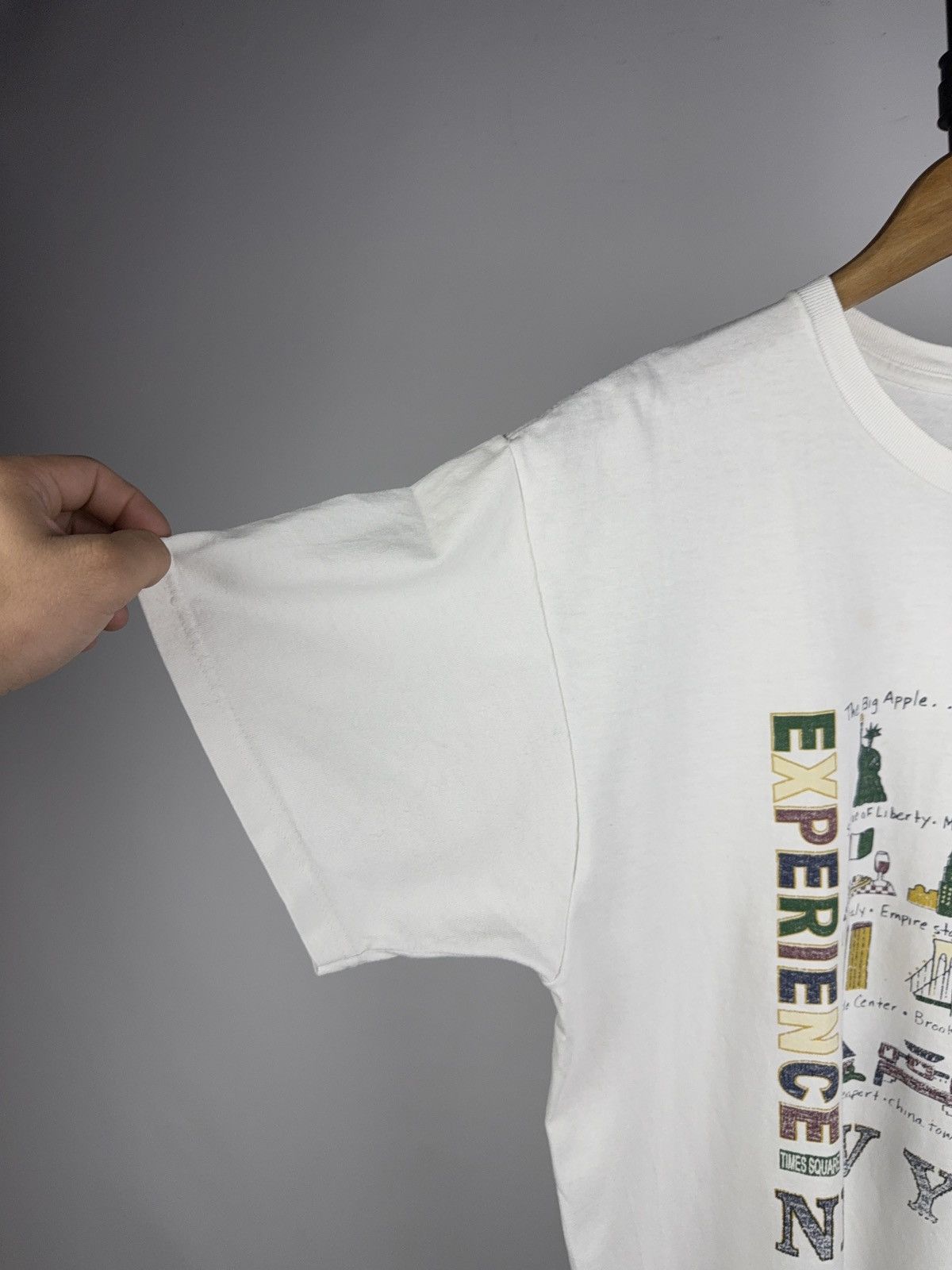 Vintage Vintage 90s Experience New York Tourist Tee Big Logo 90s Size US L / EU 52-54 / 3 - 6 Thumbnail