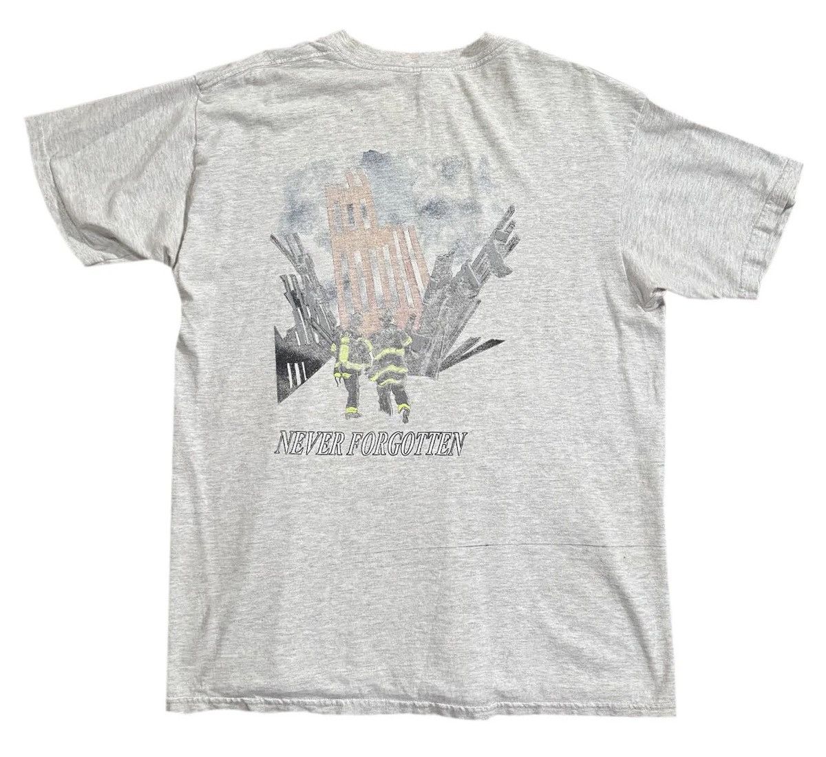Gildan Vintage FDNY 9-11 Tribute T Shirt (Size L) Size US L / EU 52-54 / 3 - 1 Thumbnail