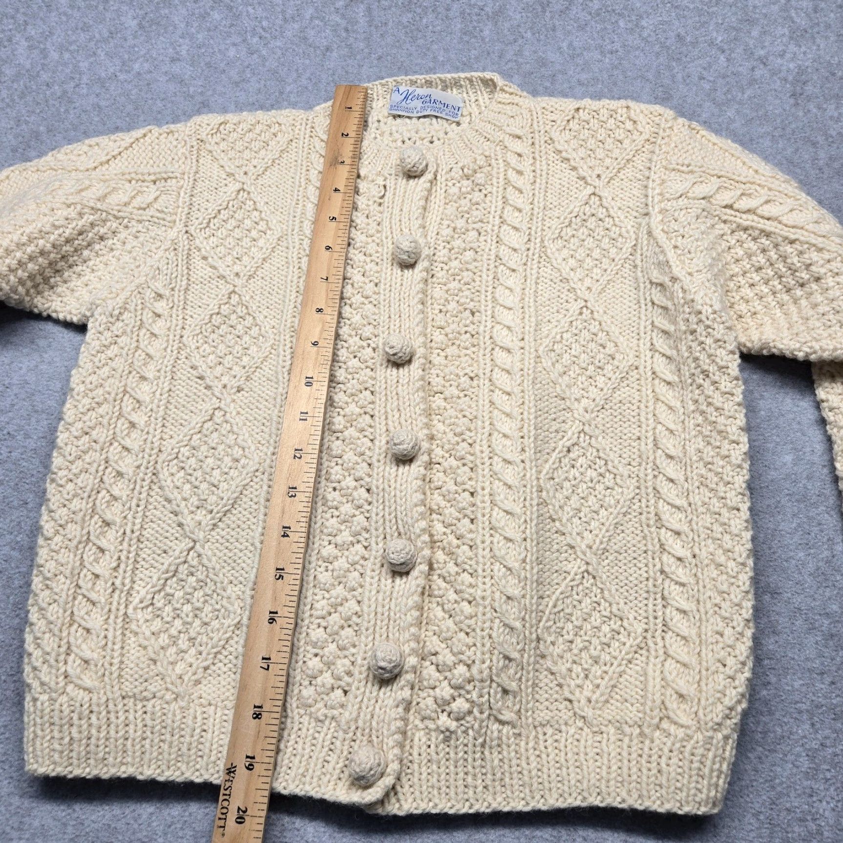 Vintage VINTAGE A Heron Garment Cardigan Womens Small White Aran Cable Knit Sweater Size S / US 4 / IT 40 - 7 Thumbnail
