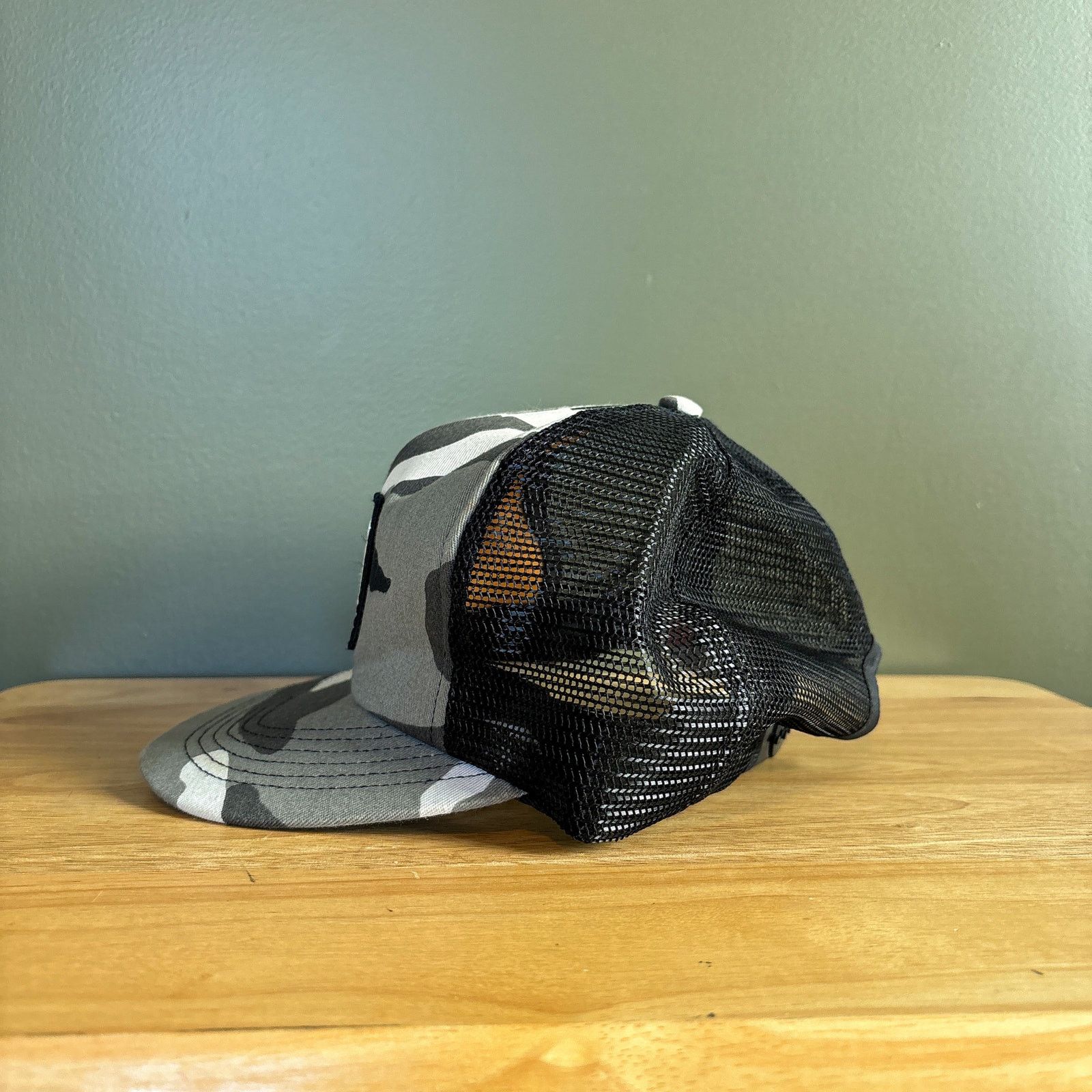 Other Vintage CAT Caterpillar Camouflage Mesh Trucker Snapback Hat Size ONE SIZE - 5 Thumbnail