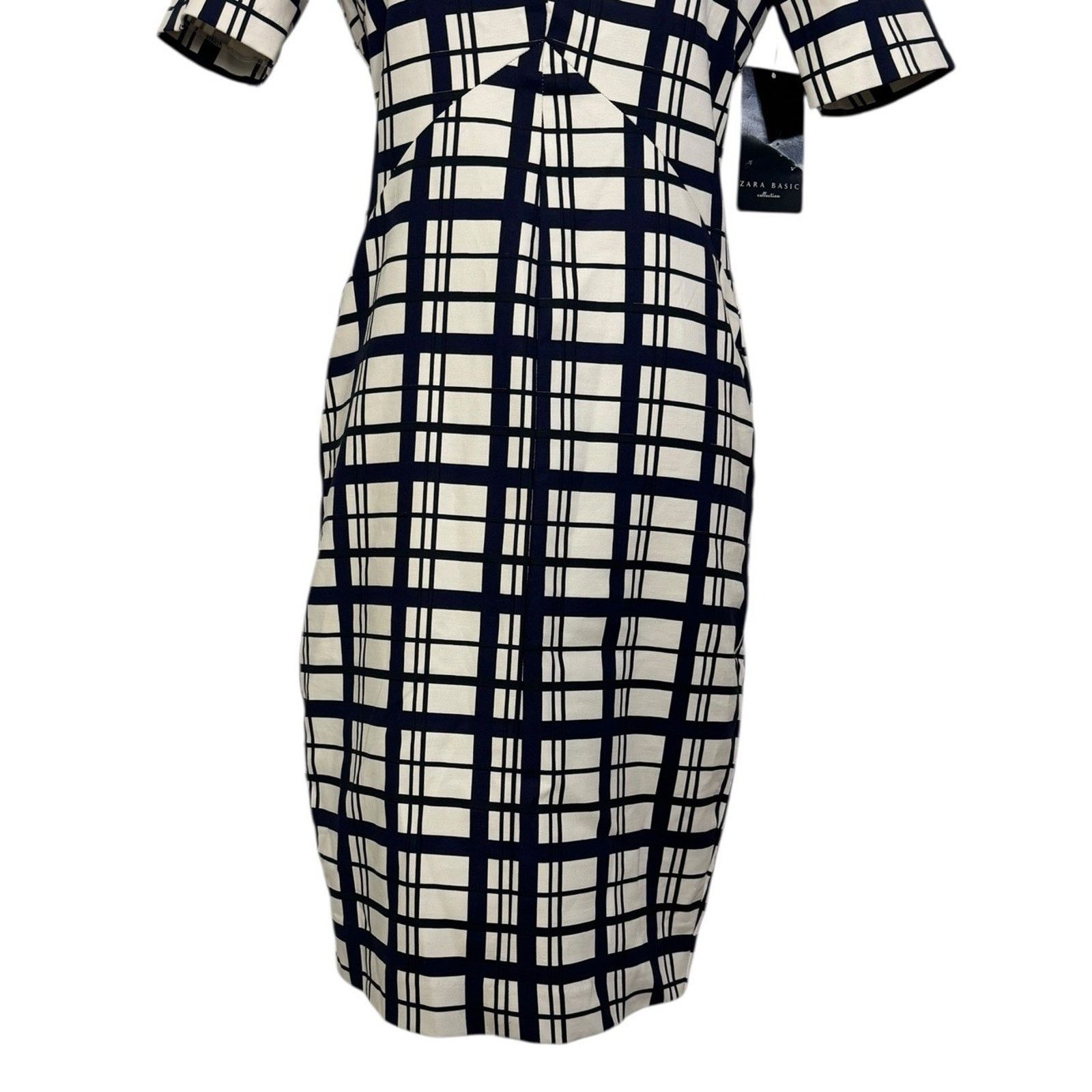blue checkered dress zara Black, Blue, & Grey Plaid Chore Dress with Flutter Sleeve & Patch Pockets - XL
