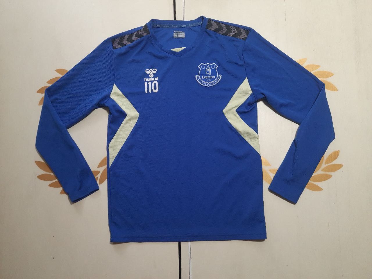 Hummel Hummel Everton Long SleeveTraining Jersey #110 Size US S / EU 44-46 / 1 - 1 Thumbnail