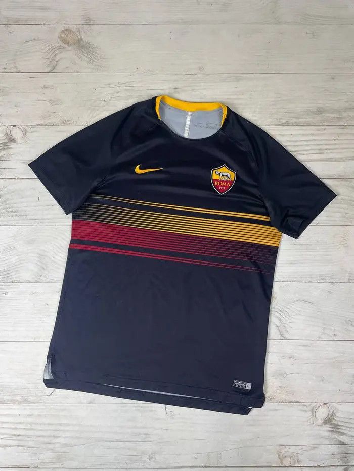 Nike Nike AS Roma 2018 2019 Pre Match Shirt Soccer Jersey Size US L / EU 52-54 / 3 - 1 Thumbnail