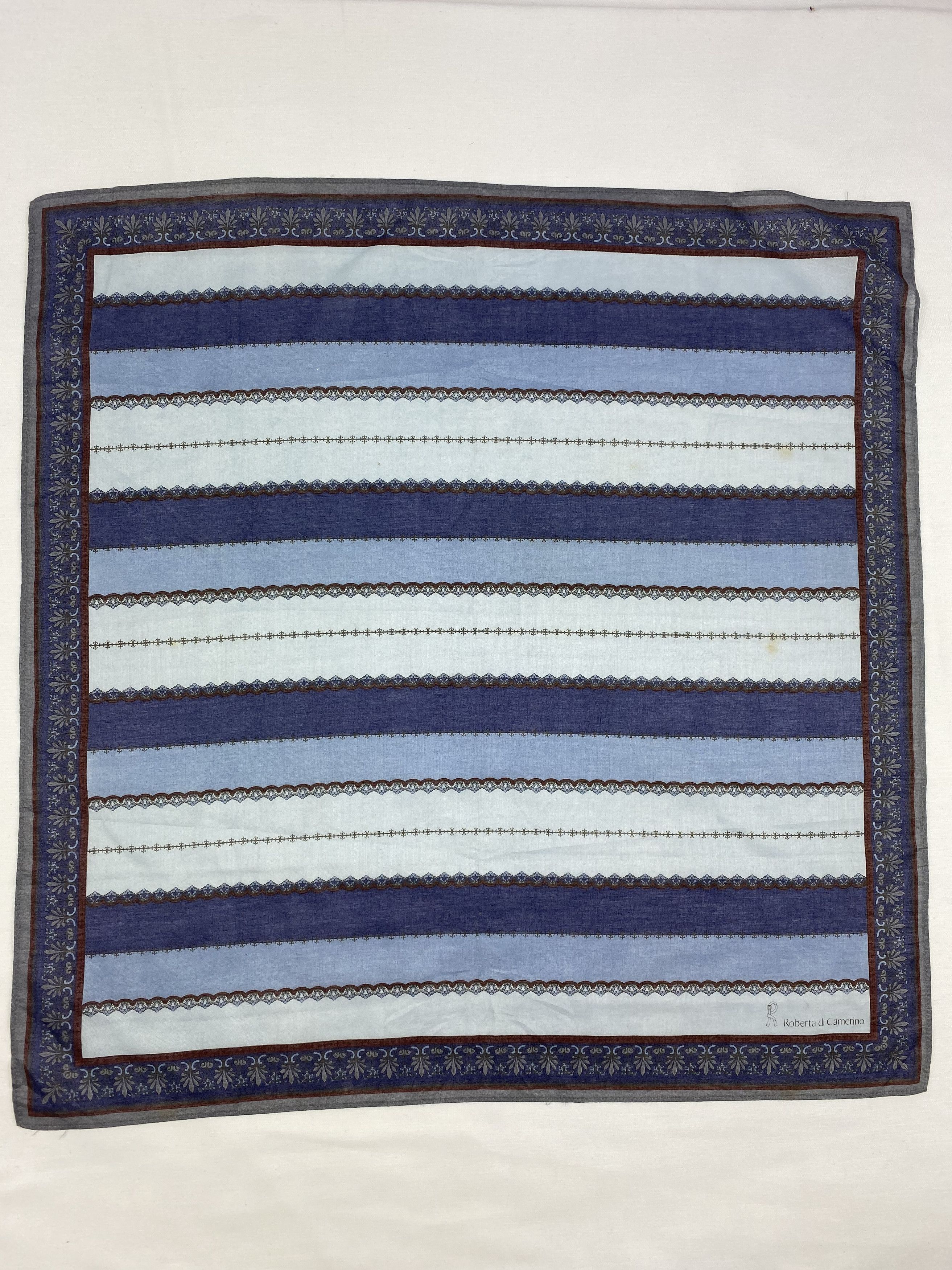 Roberta di Camerino × Vintage Roberta Di Camerino Handkerchief / Bandana / Neckerchief Size ONE SIZE - 3 Thumbnail
