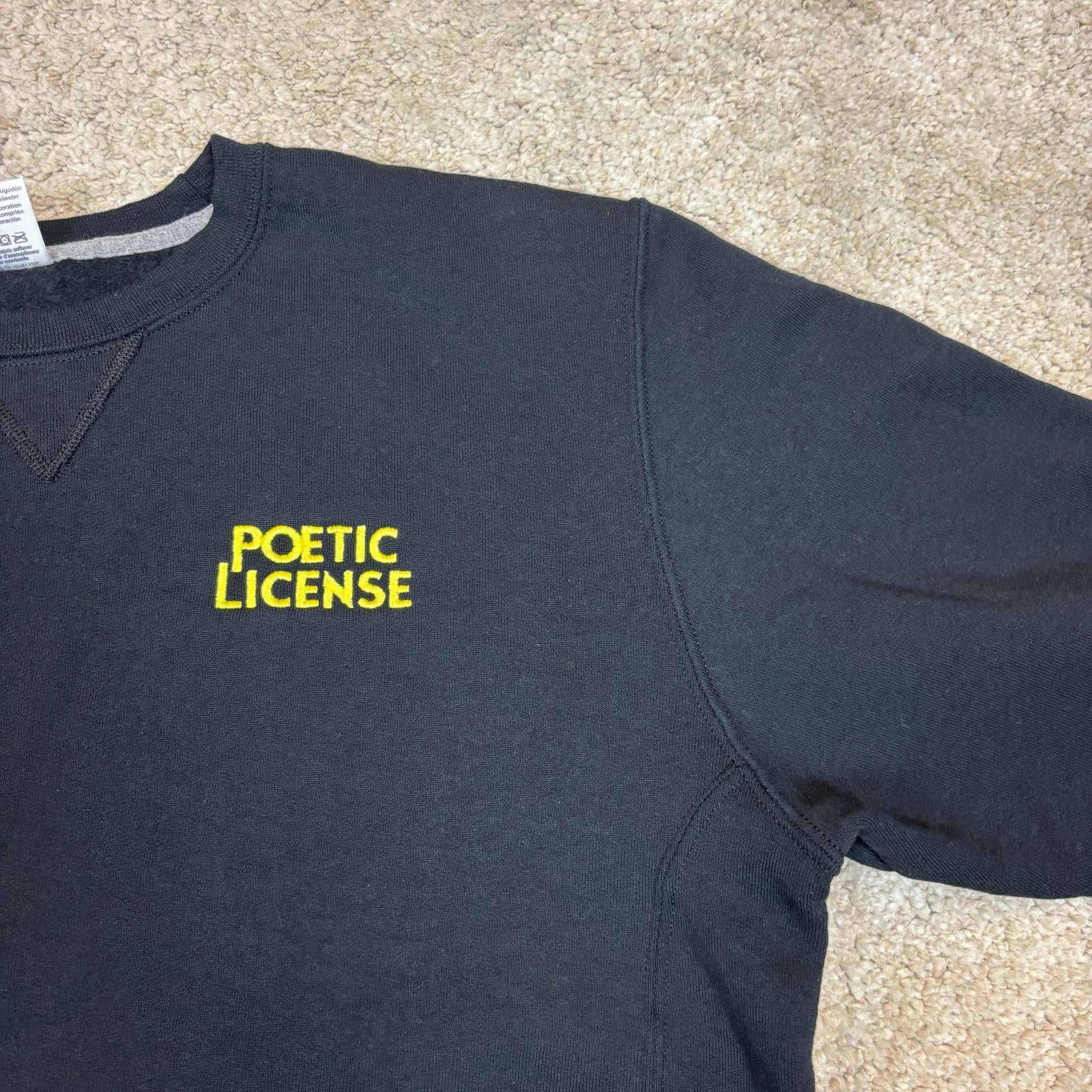 Russell Athletic Poetic License Cast Crew 2024 Movie Sweatshirt Men's Large Size US L / EU 52-54 / 3 - 2 Thumbnail