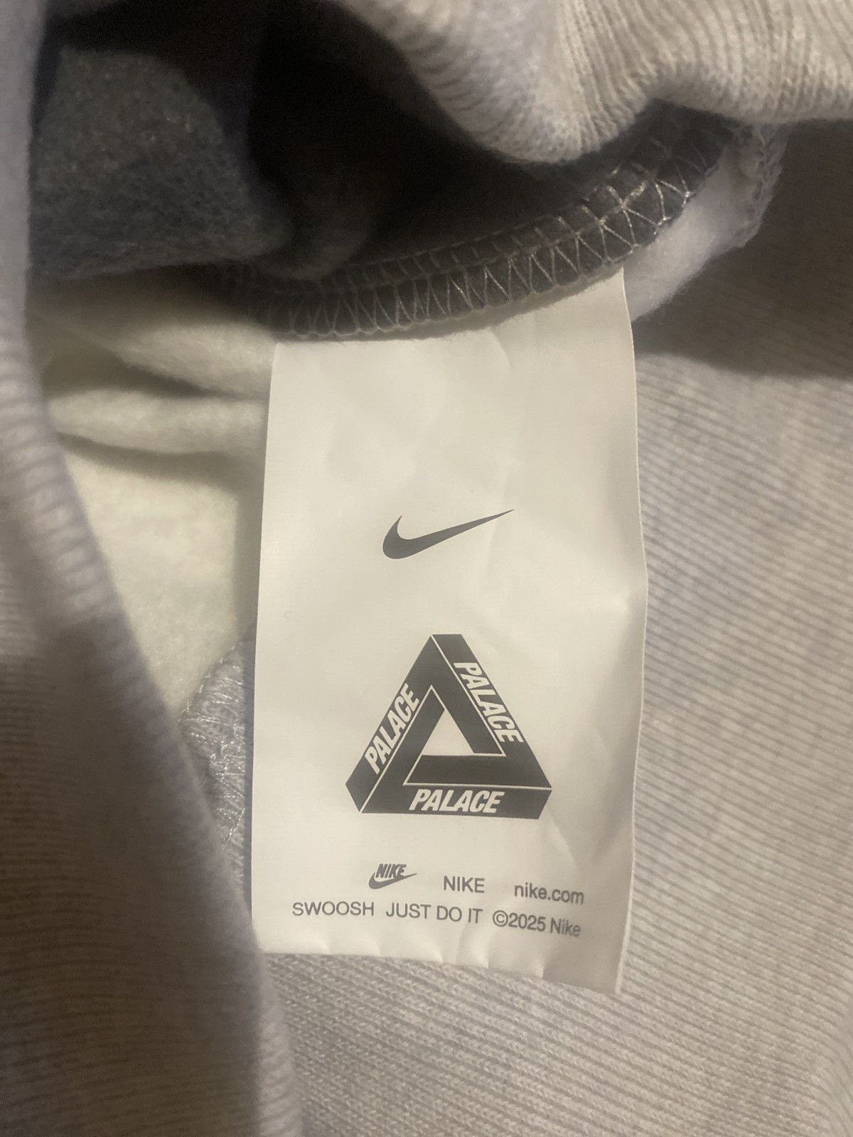 Palace Palace Nike Total P90 Crew XL Size US XL / EU 56 / 4 - 9 Thumbnail