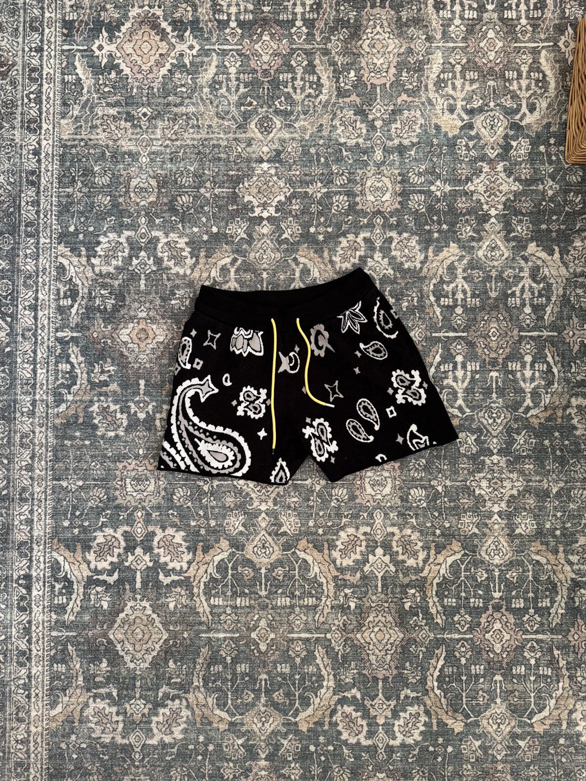 MNML MNML Paisley Knit Shorts Size US 30 / EU 46 - 1 Thumbnail