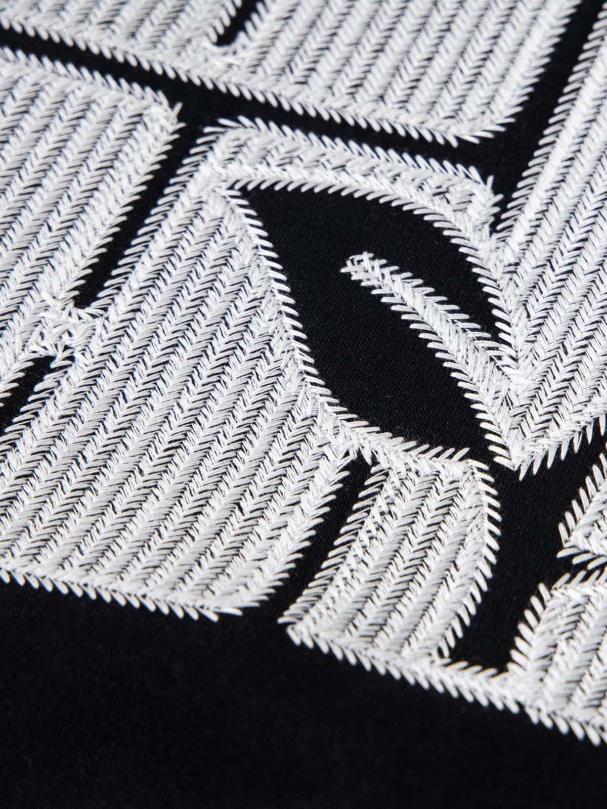 Japanese Brand Black Embroidered Hoodie, Relaxed Fit Hooded Sweatshirt Size US M / EU 48-50 / 2 - 9 Thumbnail