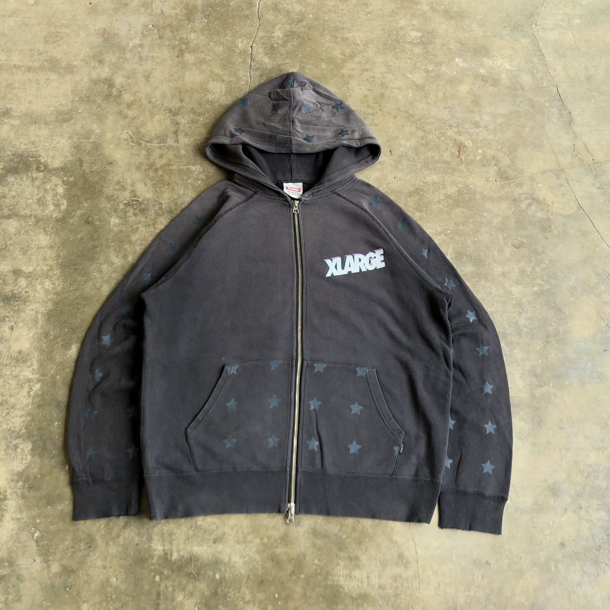 Japanese Brand Vintage Trashed Xlarge Stars Logo Ziphoodie Y2k Black Size US XL / EU 56 / 4 - 1 Thumbnail
