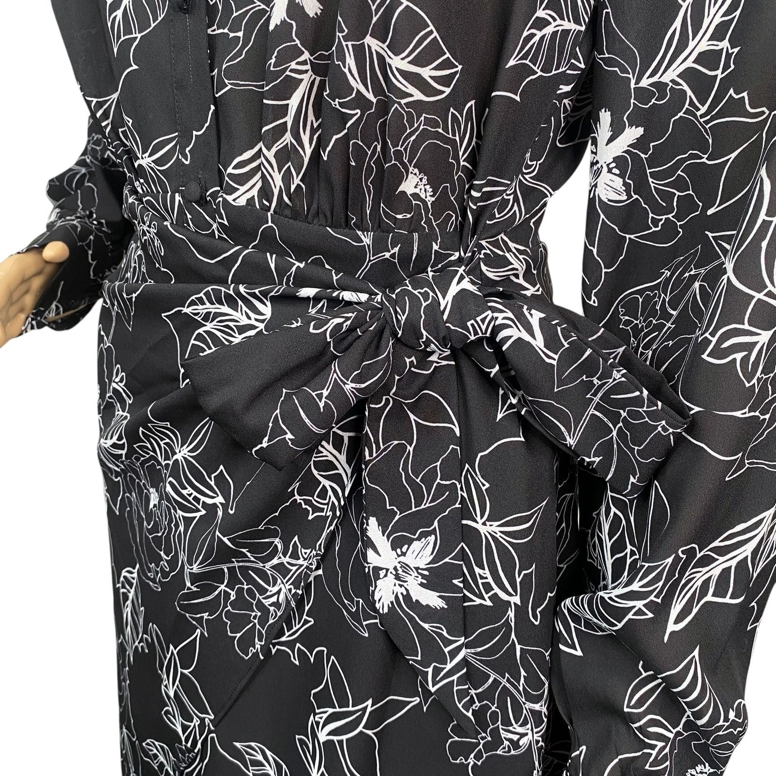 Parker Parker Gianna Black White Floral Wrap Mini Shirt Dress SZ S Size S / US 4 / IT 40 - 4 Thumbnail