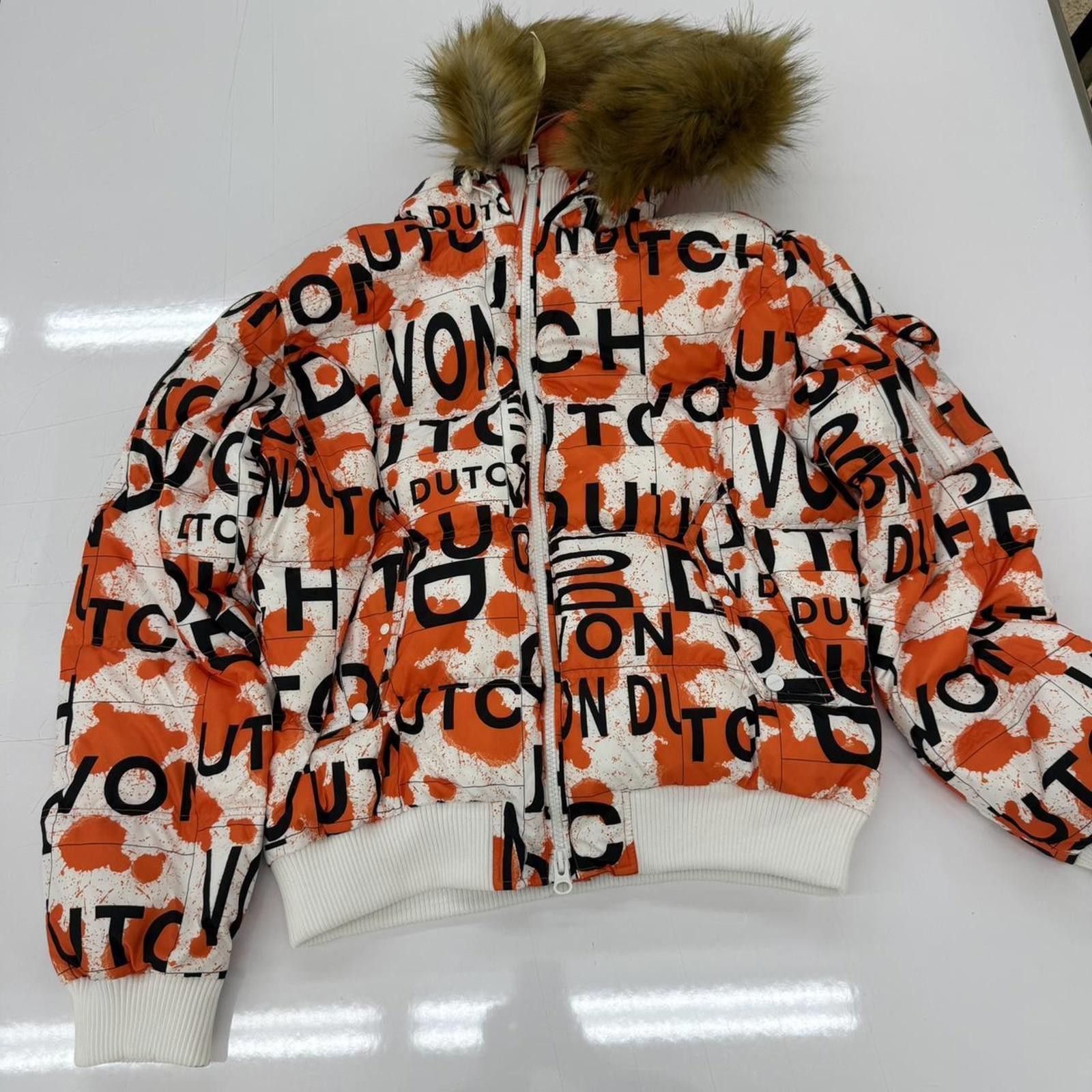 Von Dutch Von Dutch Puffer Jacket White Orange Logo Print Fur Size XL Size US XL / EU 56 / 4 - 1 Thumbnail