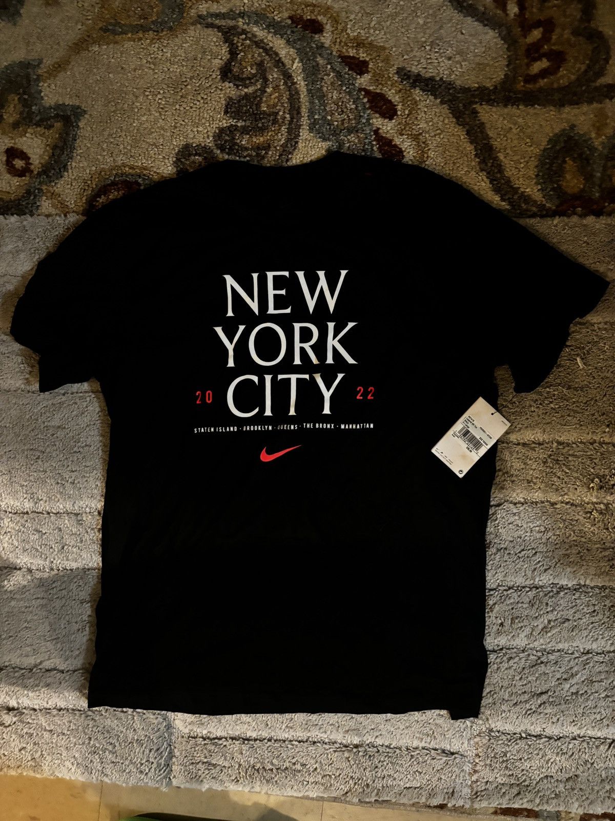 Nike Nike NYC 2022 Marathon Legend Size Xl Short Sleeve Shirt Nwt Size US XL / EU 56 / 4 - 1 Thumbnail