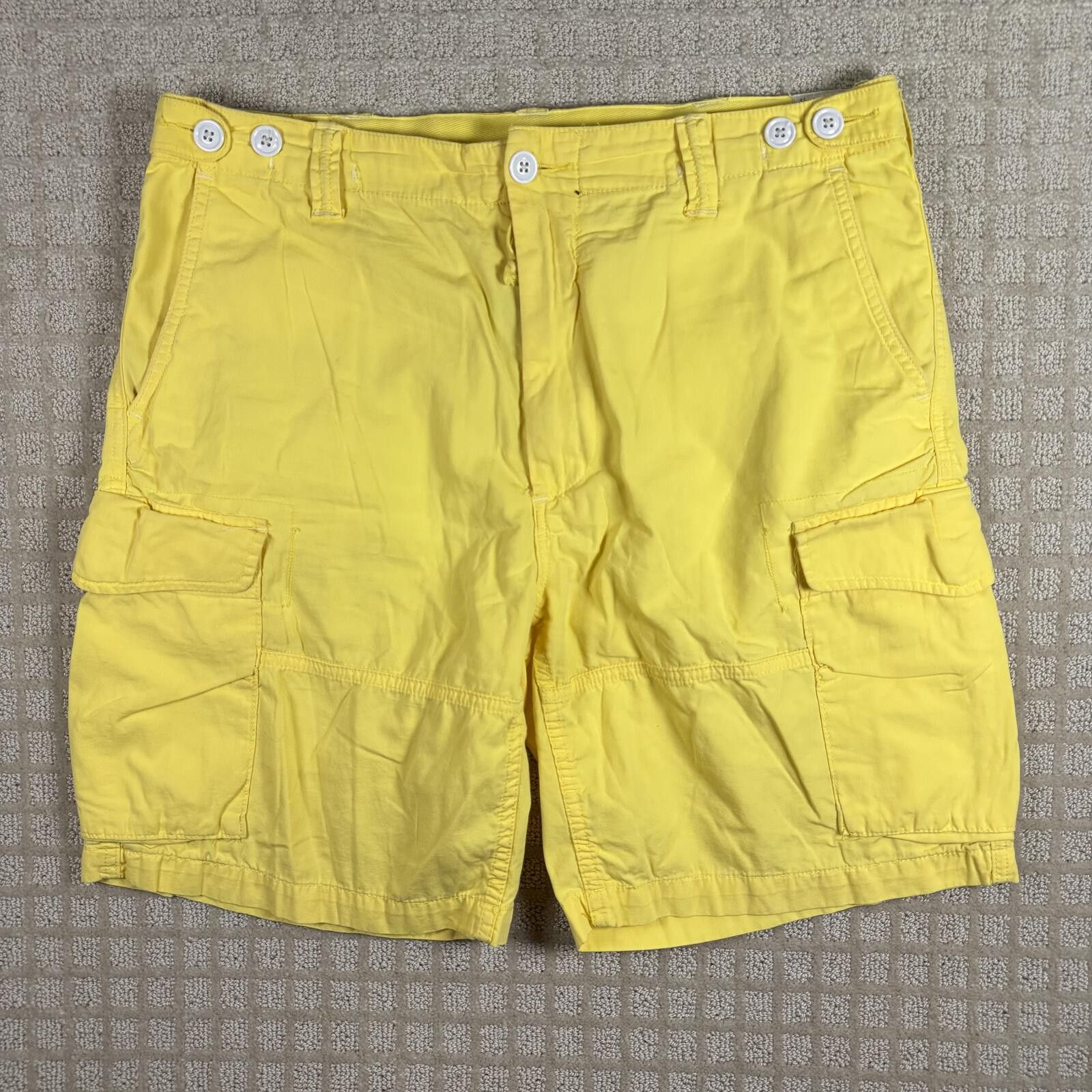 Polo Ralph Lauren Vintage Polo Ralph Lauren Yellow Cargo Shorts 35 Size US 35 - 1 Thumbnail