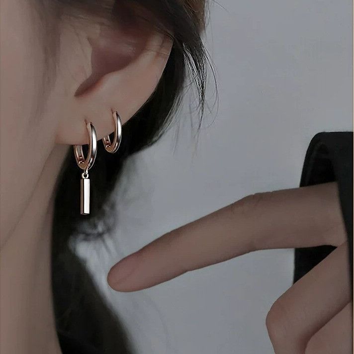 Jewelry × Sterling Silver One pairs Retro Earrings Gothic Punk Chrome Jewelry Spike Size ONE SIZE - 1 Thumbnail