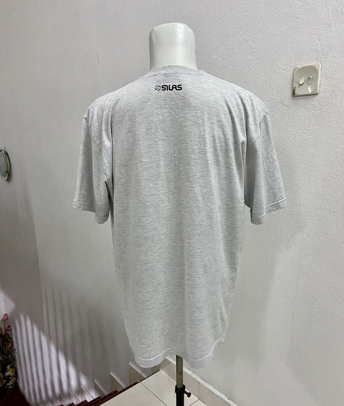 Disney × Silas SILAS x DISNEY TEE 🔥🔥 Size US XL / EU 56 / 4 - 6 Thumbnail