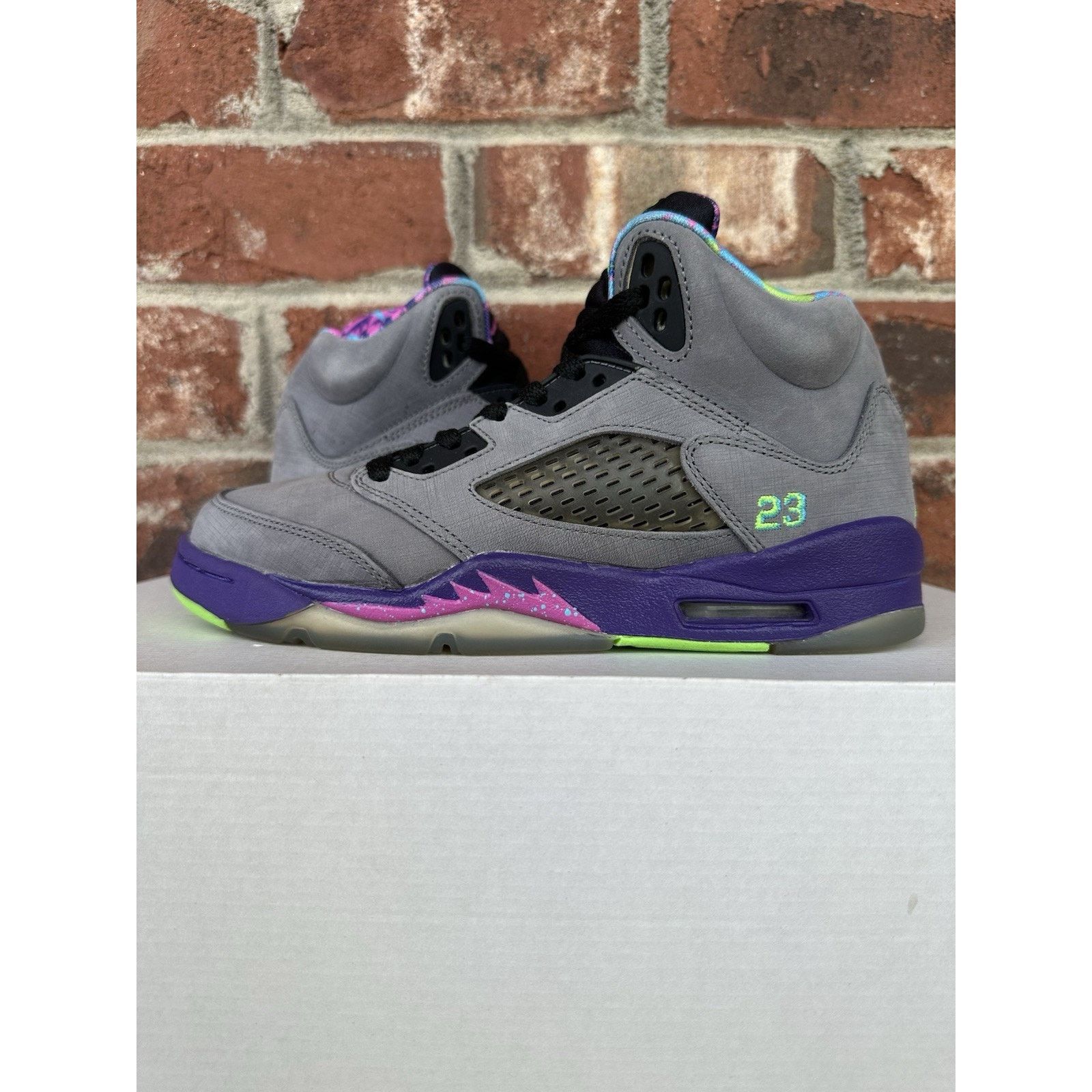 Jordan Brand Jordan 5 Bel-Air GS - Size 5y Size US 5 / EU 37 - 1 Thumbnail