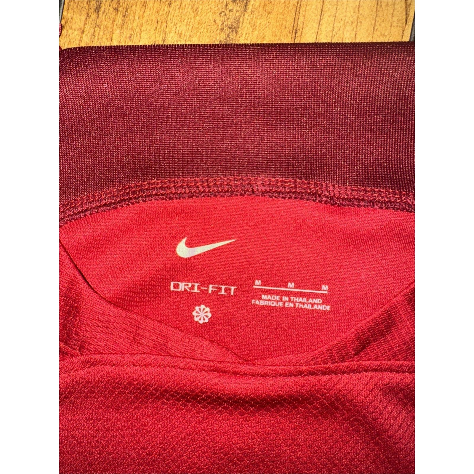 Nike × Vintage Nike Dri-Fit Liverpool LFC Soccer Jersey Red M Standard Size US M / EU 48-50 / 2 - 5 Thumbnail