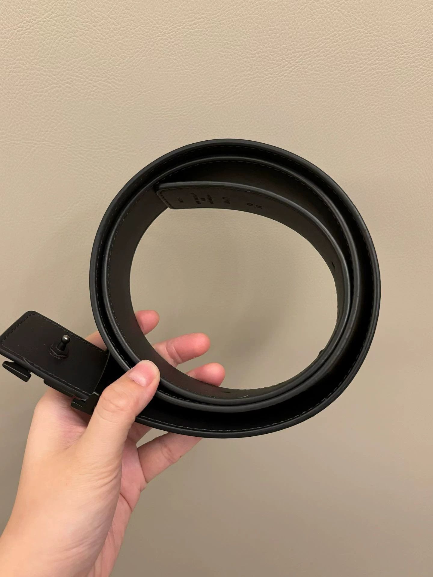Louis Vuitton Louis Vuitton monogram black leather belt Size ONE SIZE - 2 Thumbnail