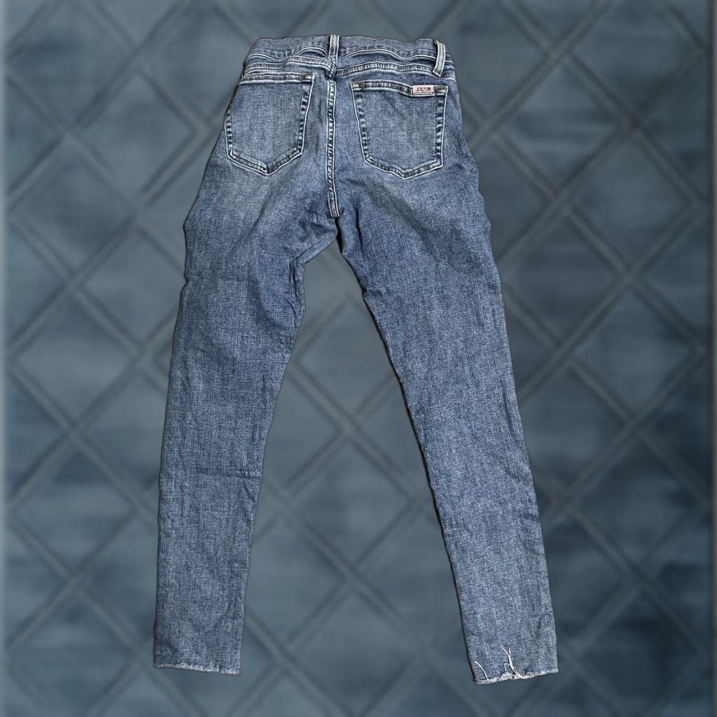 Vintage Joes Jeans High Rise Ankle Jeans Womens Size 26 Blue Raw Hem, Denim, 27 in Inseam, Regular Rise, Girls? Mens? (adjusted) Size 26" / US 2 / IT 38 - 1 Thumbnail