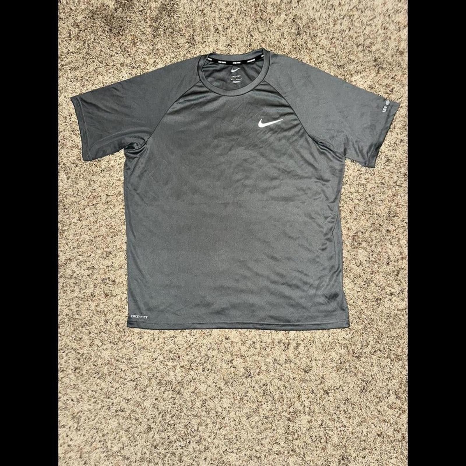 Nike Mens Nike Essential Short-Sleeve Hydroguard Swim Shirt Size US L / EU 52-54 / 3 - 1 Thumbnail