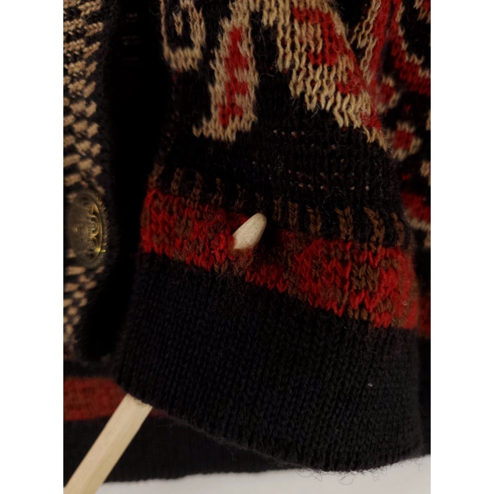 Pendleton VINTAGE Pendleton Cardigan Sweater Patterned Black Red Brown Womens S Cardigan Size S Womens Black Knit Hole bottom, see pics Size S / US 4 / IT 40 - 2 Thumbnail