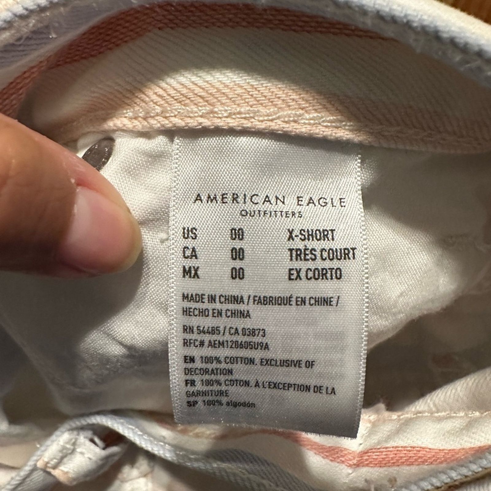 American Eagle Outfitters American Eagle High Rise Mom Jeans – Women’s 00 Extra Short Size 24" / US 00 / IT 34 - 8 Thumbnail