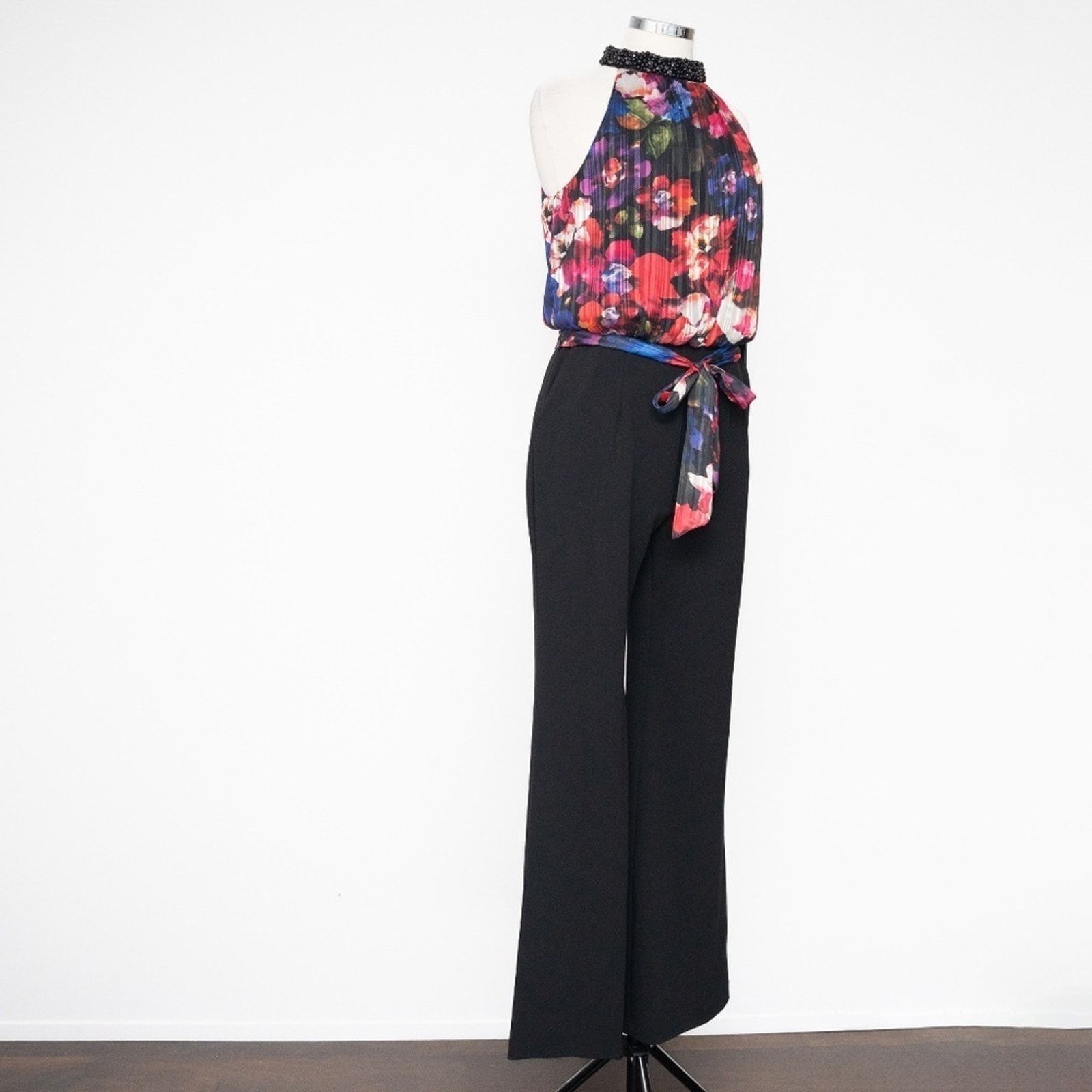 Adrianna Papell Adrianna Papell. Jeweled Mock Neck Floral Halter Jumpsuit. Size 28" / US 6 / IT 42 - 6 Thumbnail