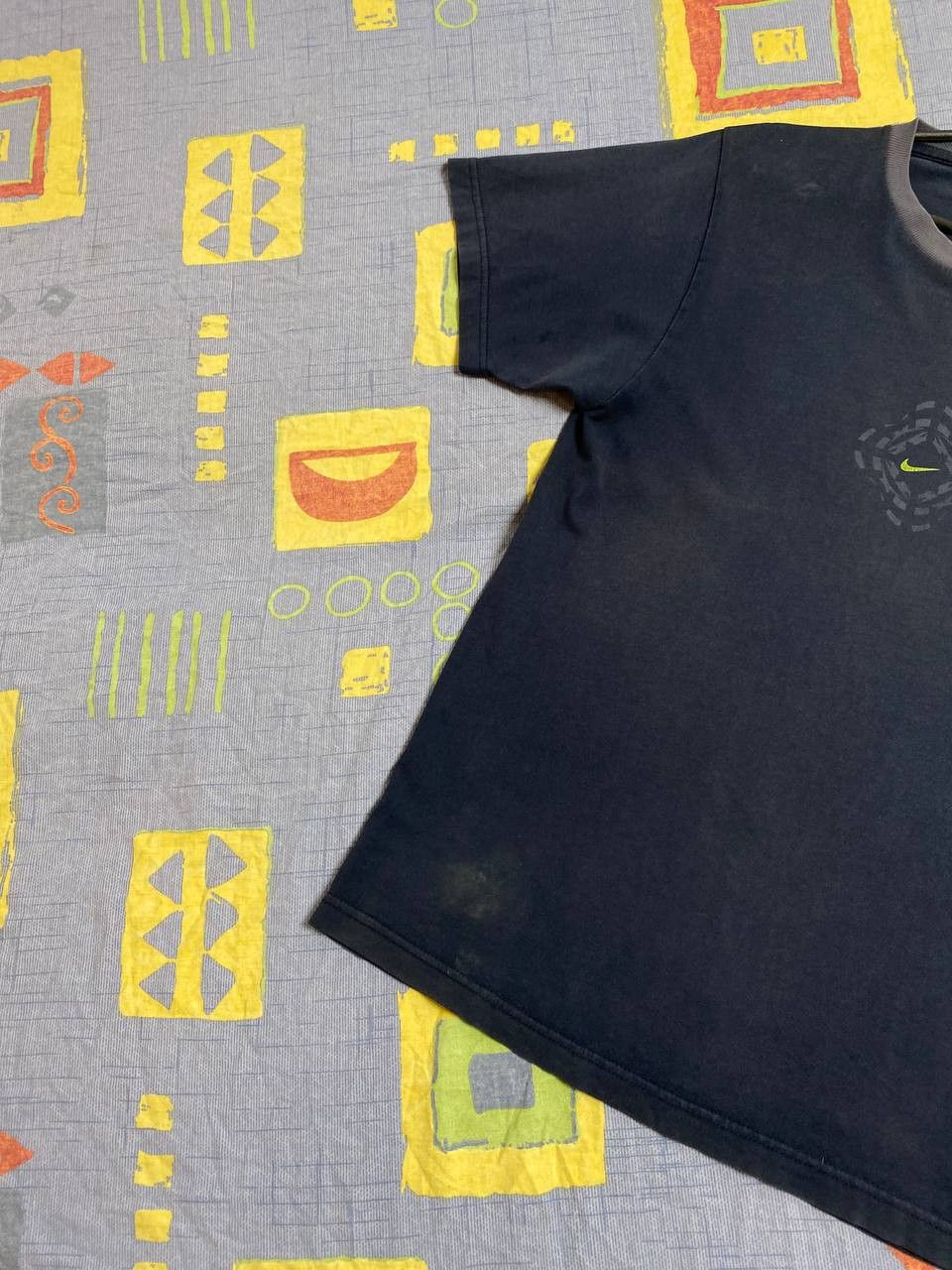 Nike Mens Vintage Nike T Shirt logo y2k Size US S / EU 44-46 / 1 - 4 Thumbnail