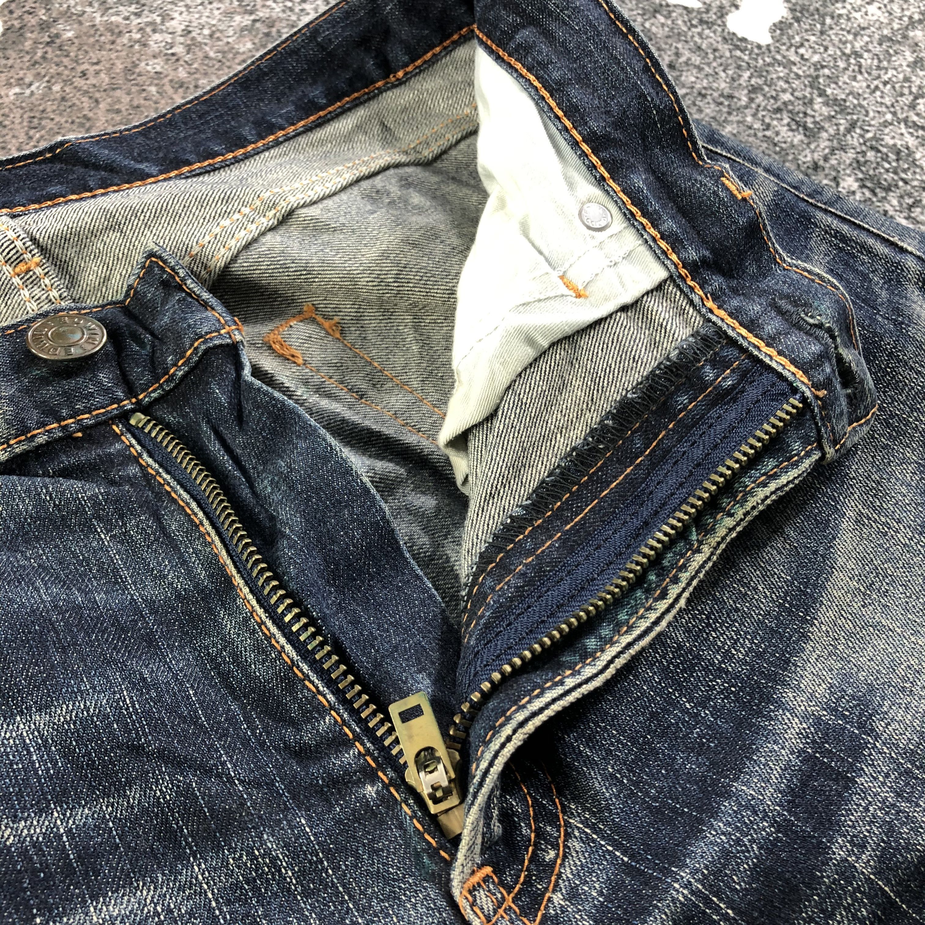 Edwin Vintage Edwin 504 Jeans Faded Blue Denim Kj1684 Size US 30 / EU 46 - 7 Thumbnail