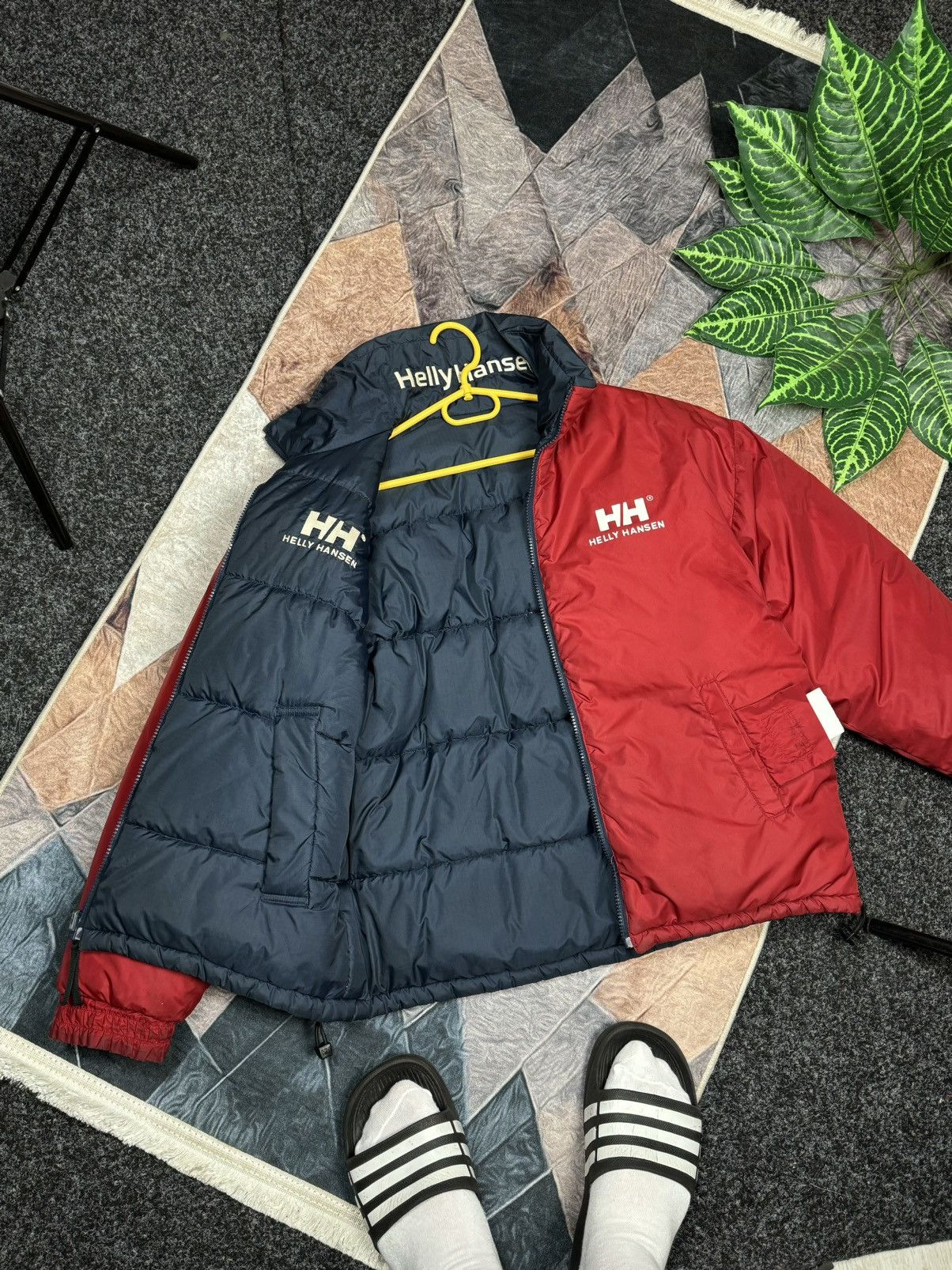 Helly Hansen Big Logo Down Jacket Puffer Y2K Size XS