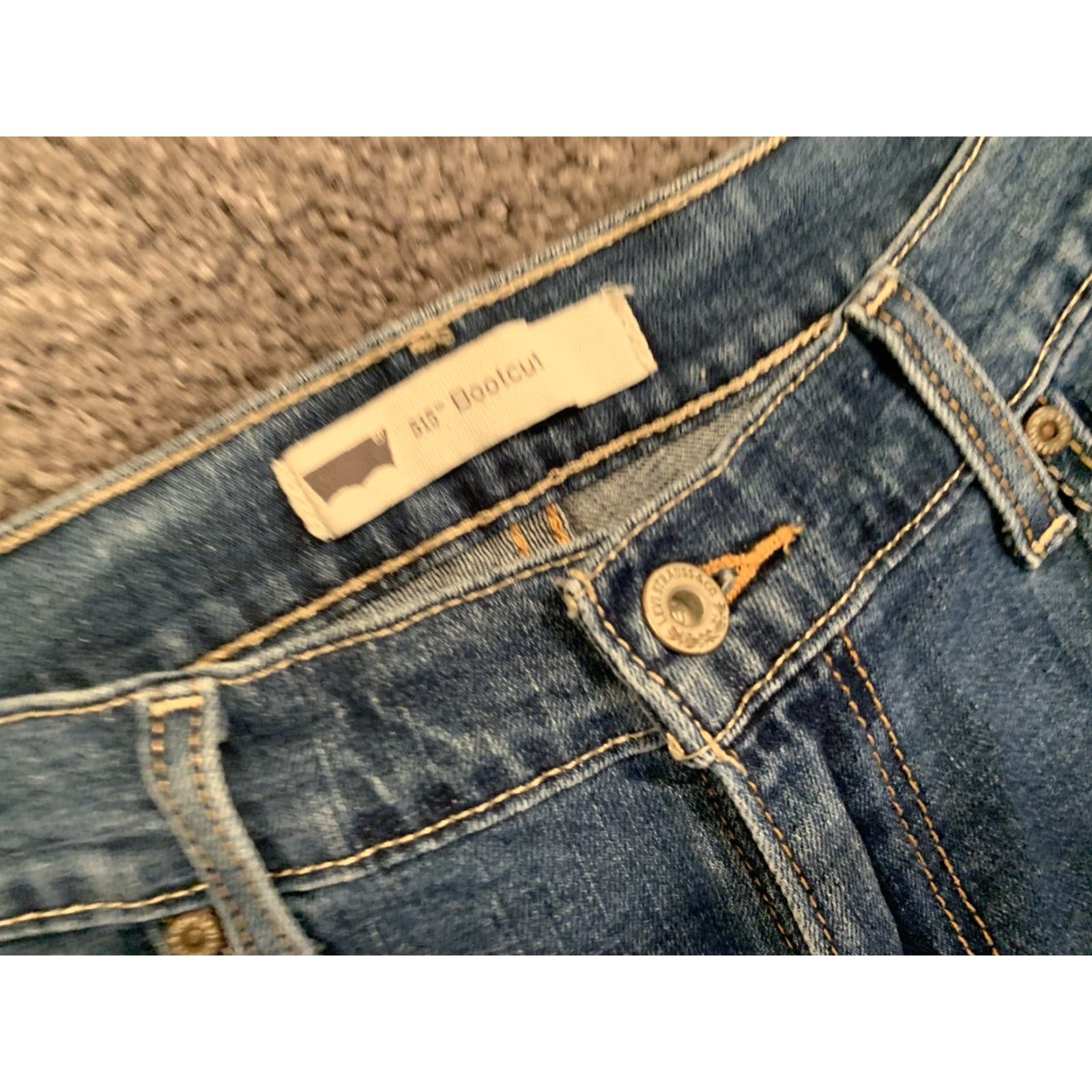 Levi's Levi's Jeans Boot Cut Womens Size 6 Regular Denim Dark Wash Stretch 29 Inseam Blue 515 Size 28" / US 6 / IT 42 - 6 Thumbnail