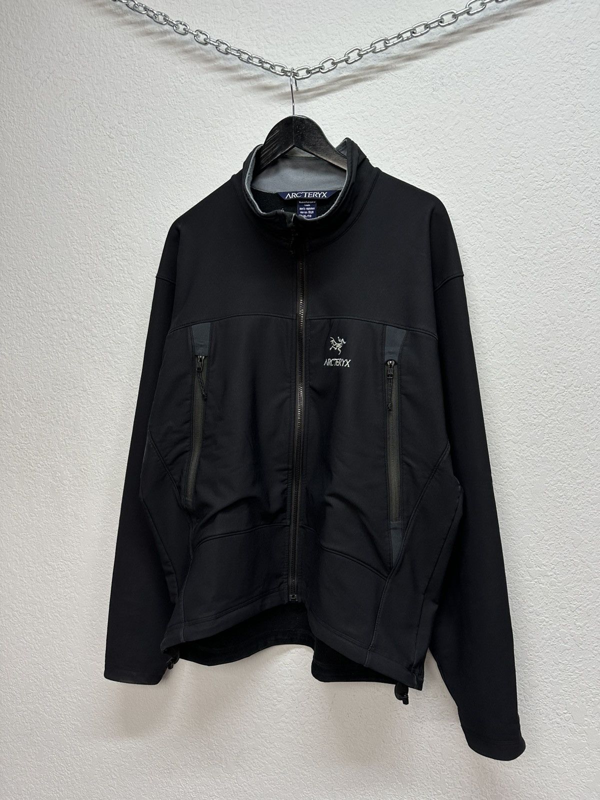 Arc'teryx × Vintage Vintage Arc’teryx Softshell Jacket Black Full Zip Big Logo Size US XL / EU 56 / 4 - 3 Thumbnail