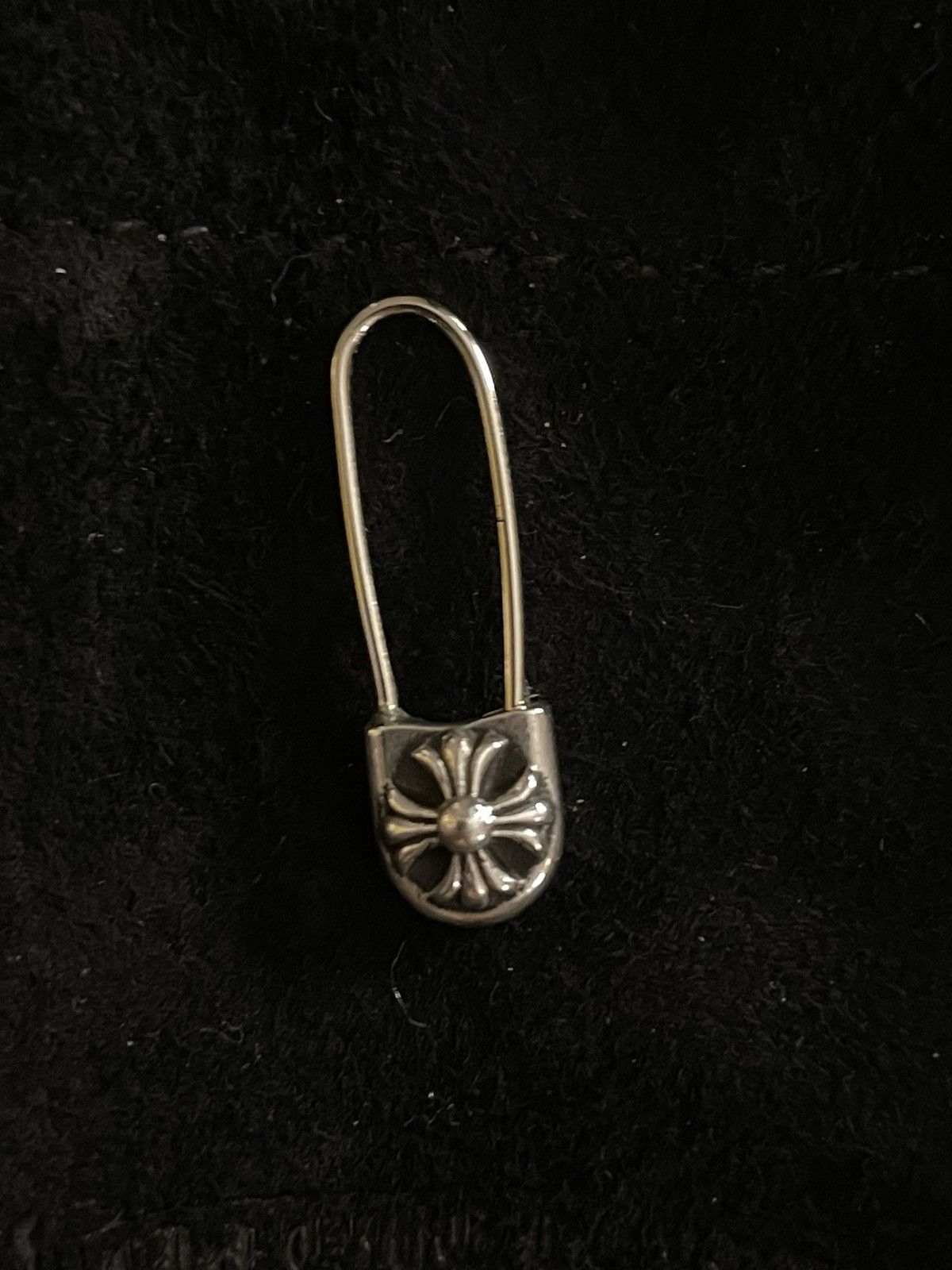 Chrome Hearts 22K Gold Safety Pin Clip - SHENGLI ROAD MARKET