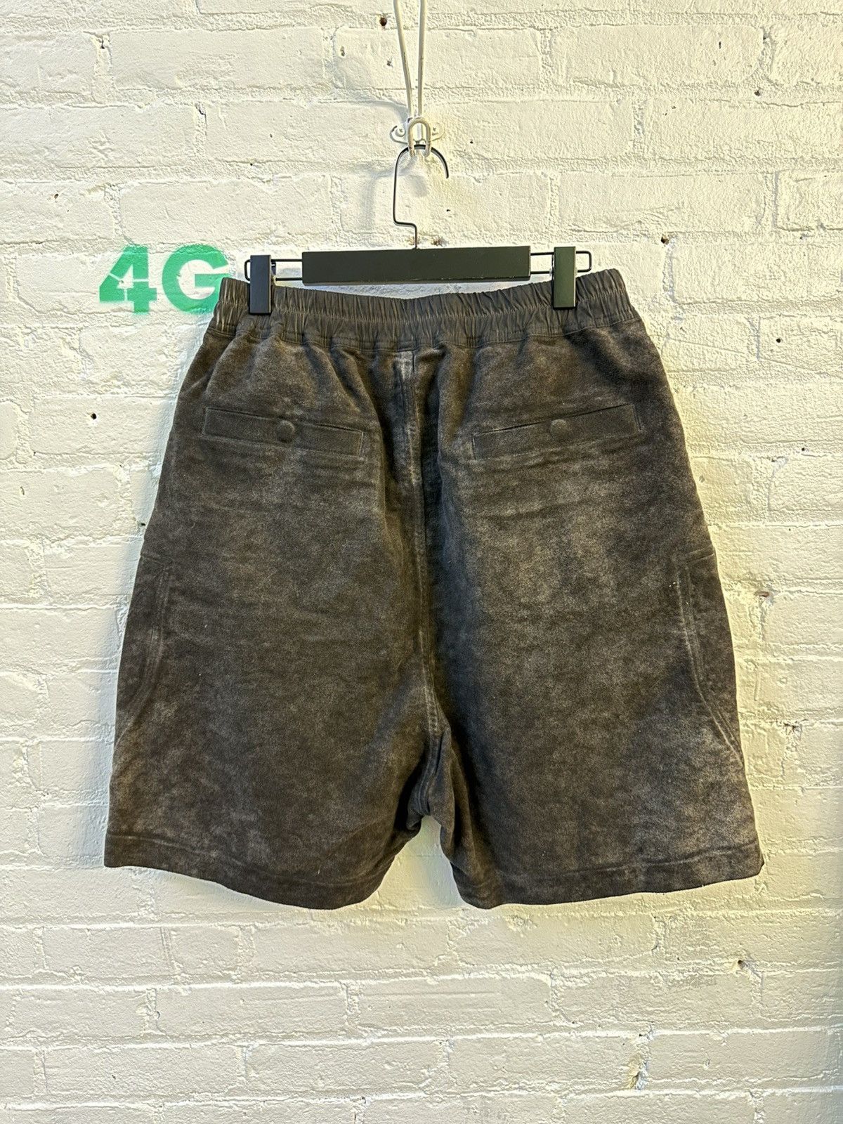 Rick Owens Rick Owens Blistered Suede Dyed Shorts Size US 32 / EU 48 - 3 Thumbnail