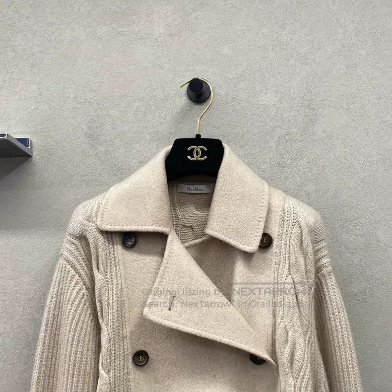 Max Mara Max Mara Cashmere Collar Double-breasted Wool Knit Sweater Size M / US 6-8 / IT 42-44 - 4 Thumbnail