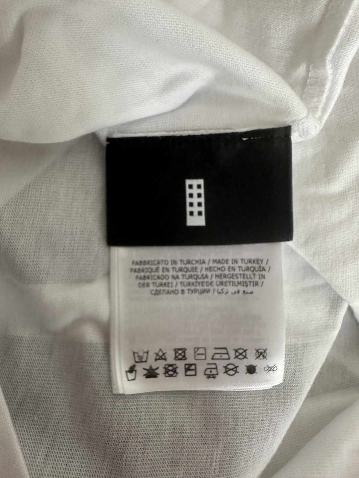 Moncler White Moncler Tee Size US S / EU 44-46 / 1 - 10 Thumbnail