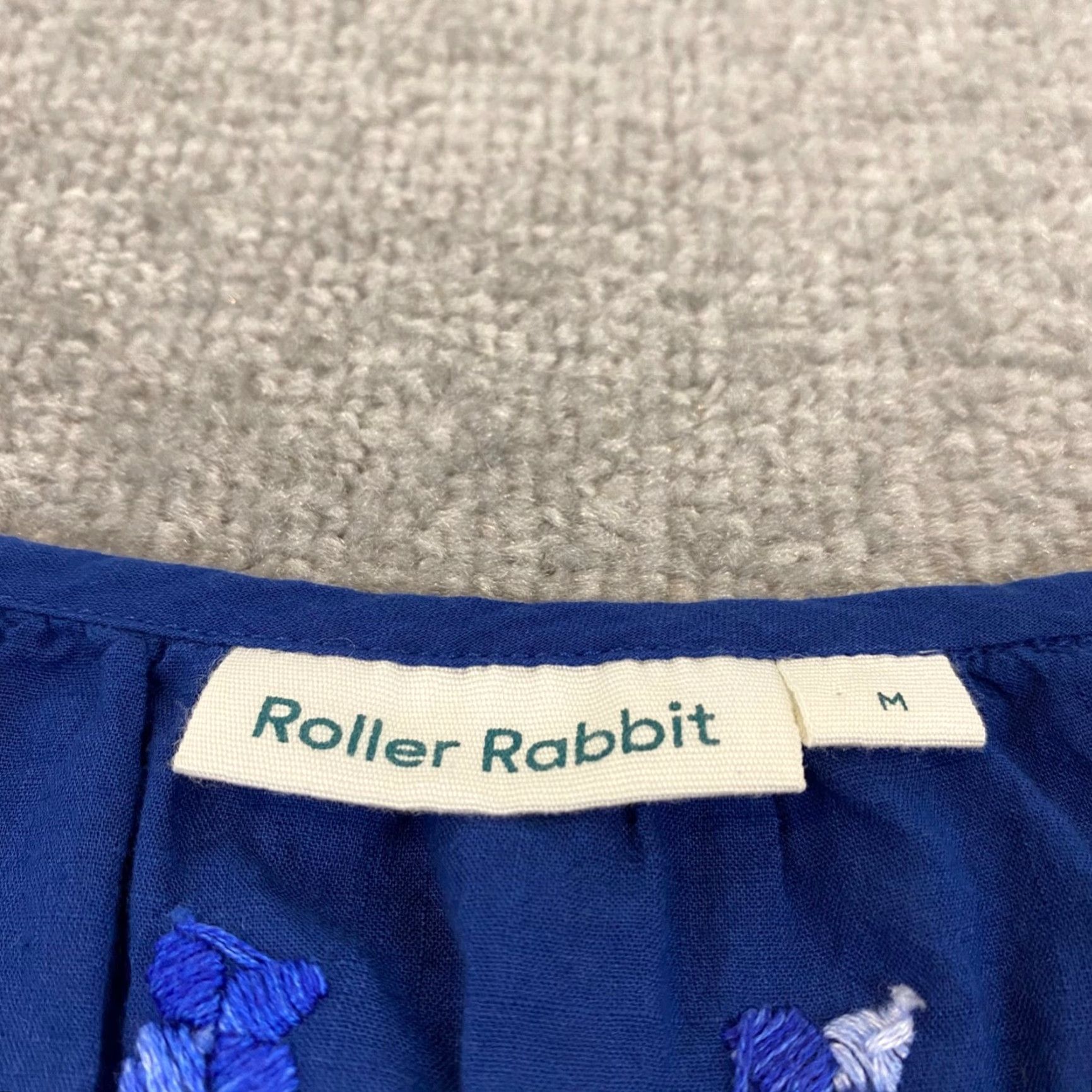 Vintage VINTAGE Roller Rabbit Shirt Pajama Top Womens Medium Lounge Blue Floral Stitched V-Neck Size M / US 6-8 / IT 42-44 - 2 Thumbnail