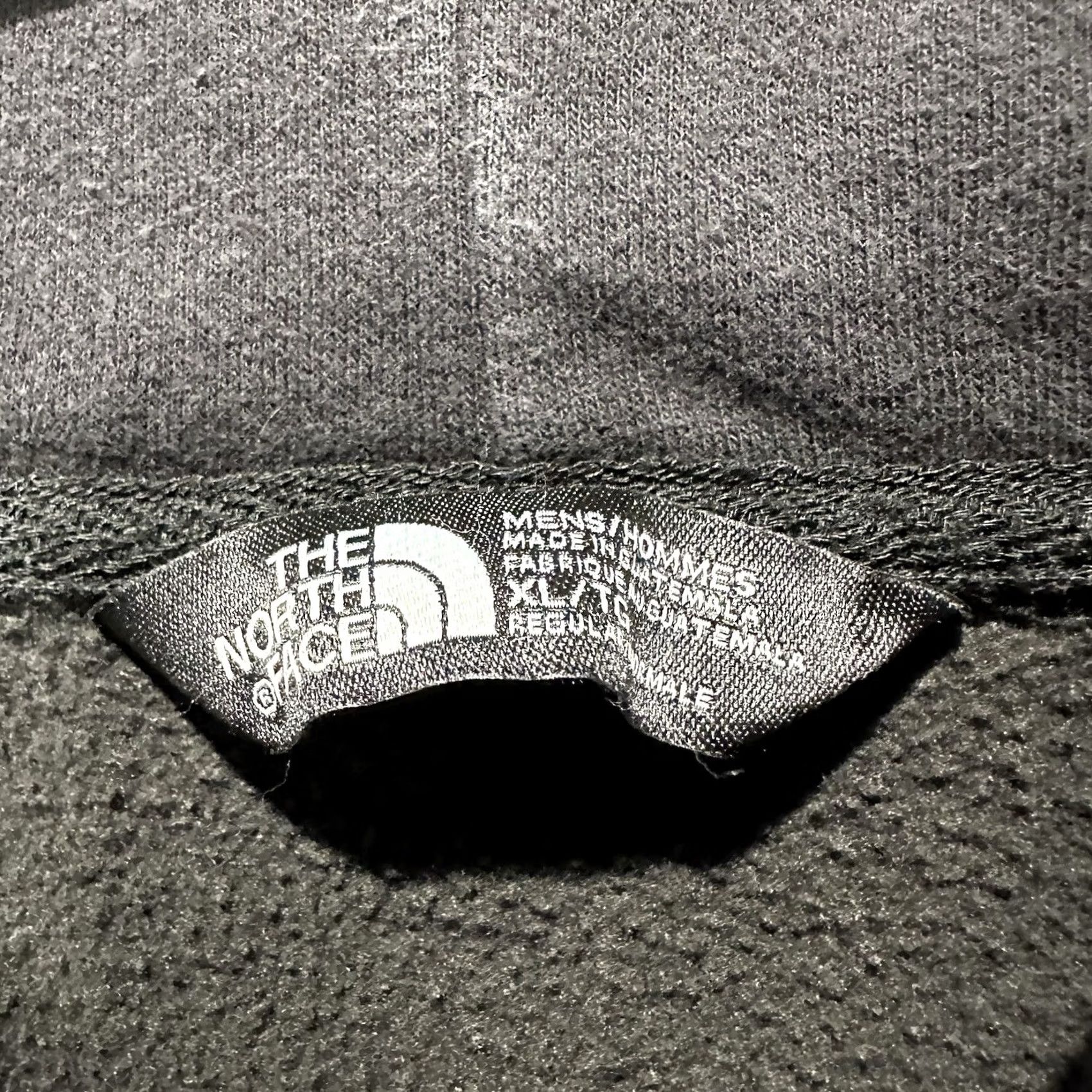 The North Face The North Face Sweatshirt Mens XL Black Logo Pullover Crew Neck Fleece Cotton Outdoor Regular EUC Size US XL / EU 56 / 4 - 3 Thumbnail