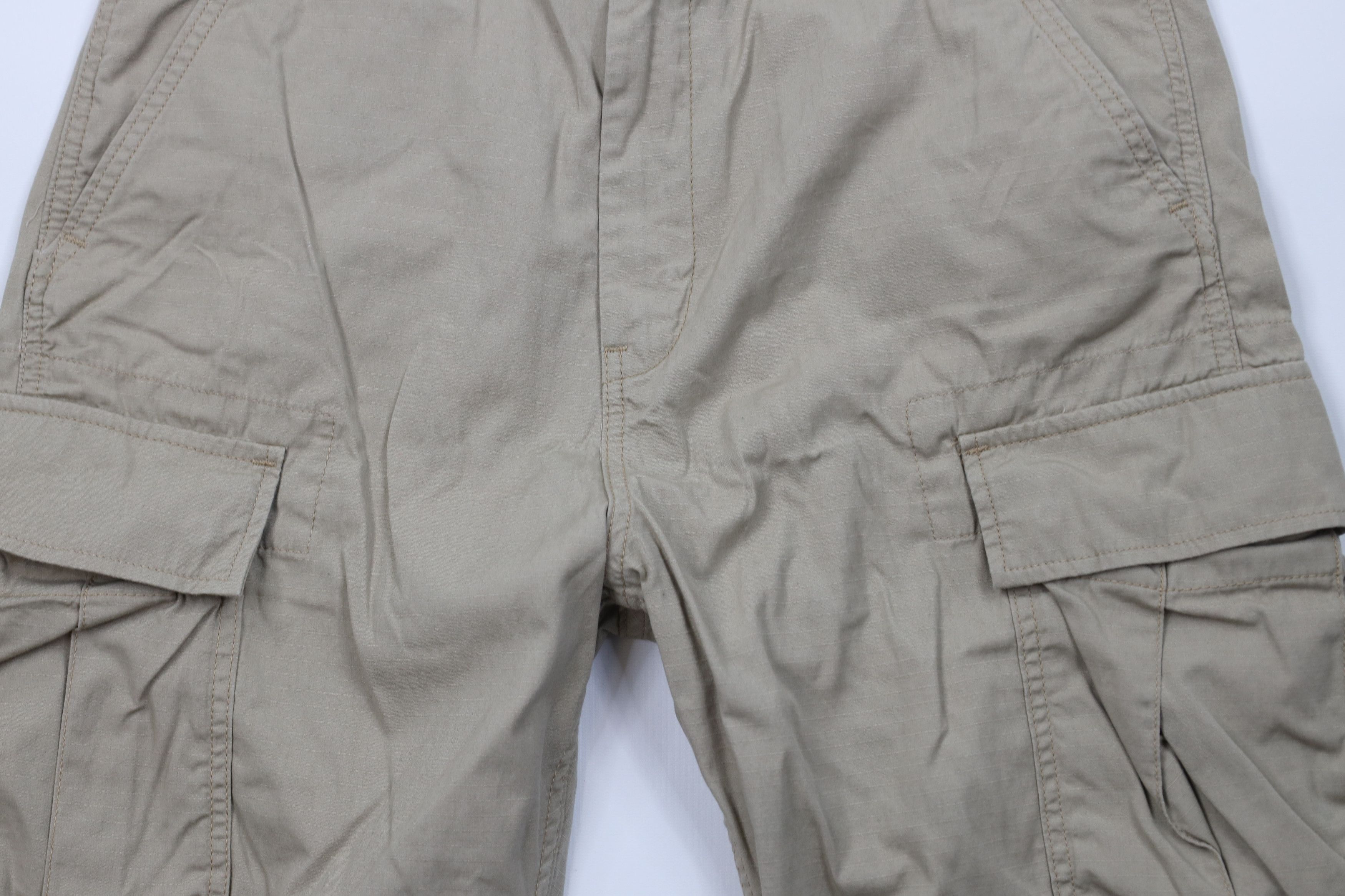 Levi's × Vintage Vintage Y2K Levis Relaxed Fit Cargo Shorts Beige Cotton Size US 32 / EU 48 - 3 Thumbnail
