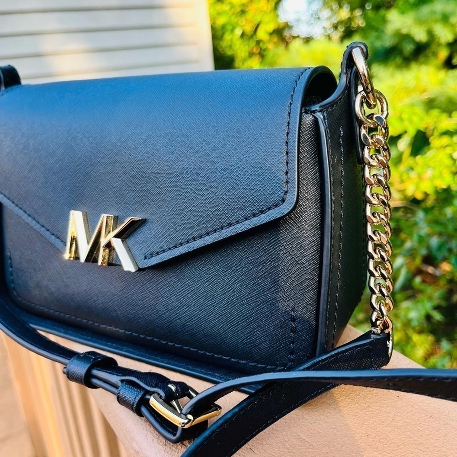 Michael Kors Michael Kors Black Sylvia Crossbody Bag NWT Size ONE SIZE - 4 Thumbnail