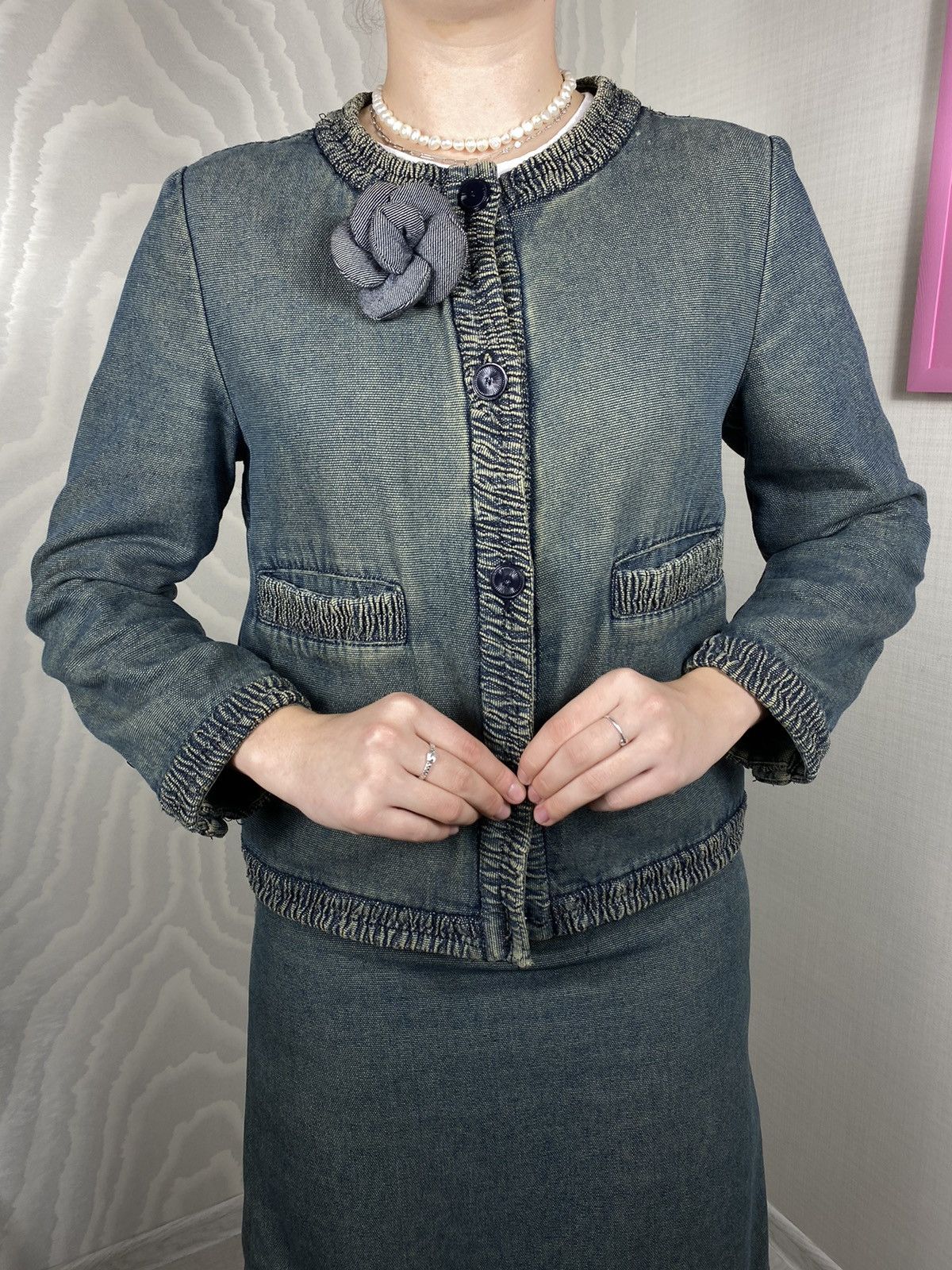 Chanel × Vintage Rare 2001 Chanel Suit Size S / US 4 / IT 40 - 4 Thumbnail