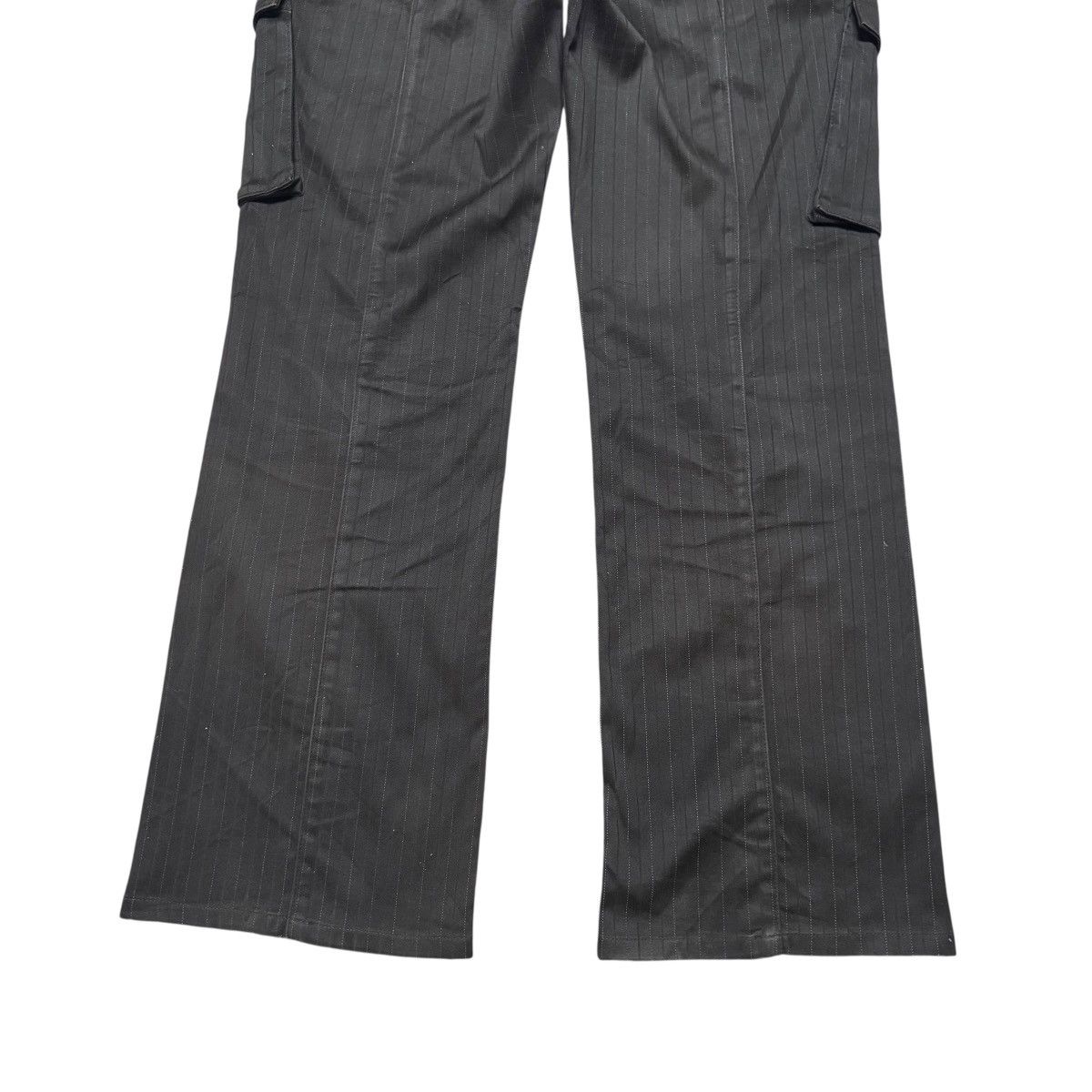HIDEAWAYS Hideaways Nicole Pinstriped Cargo Pants Flare Size US 34 / EU 50 - 13 Thumbnail