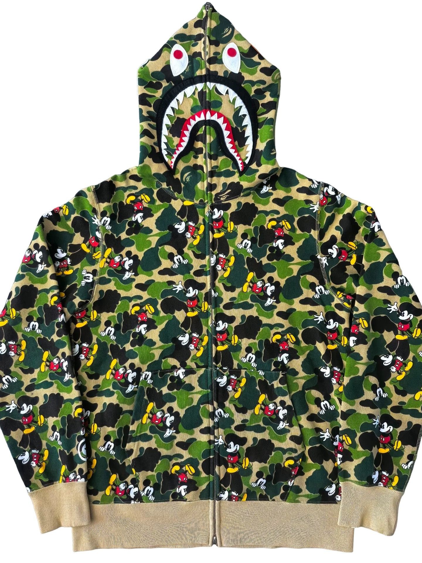 Bape BAPE x Disney Mickey Camo Shark Hoodie Size L Size US L / EU 52-54 / 3 - 1 Thumbnail