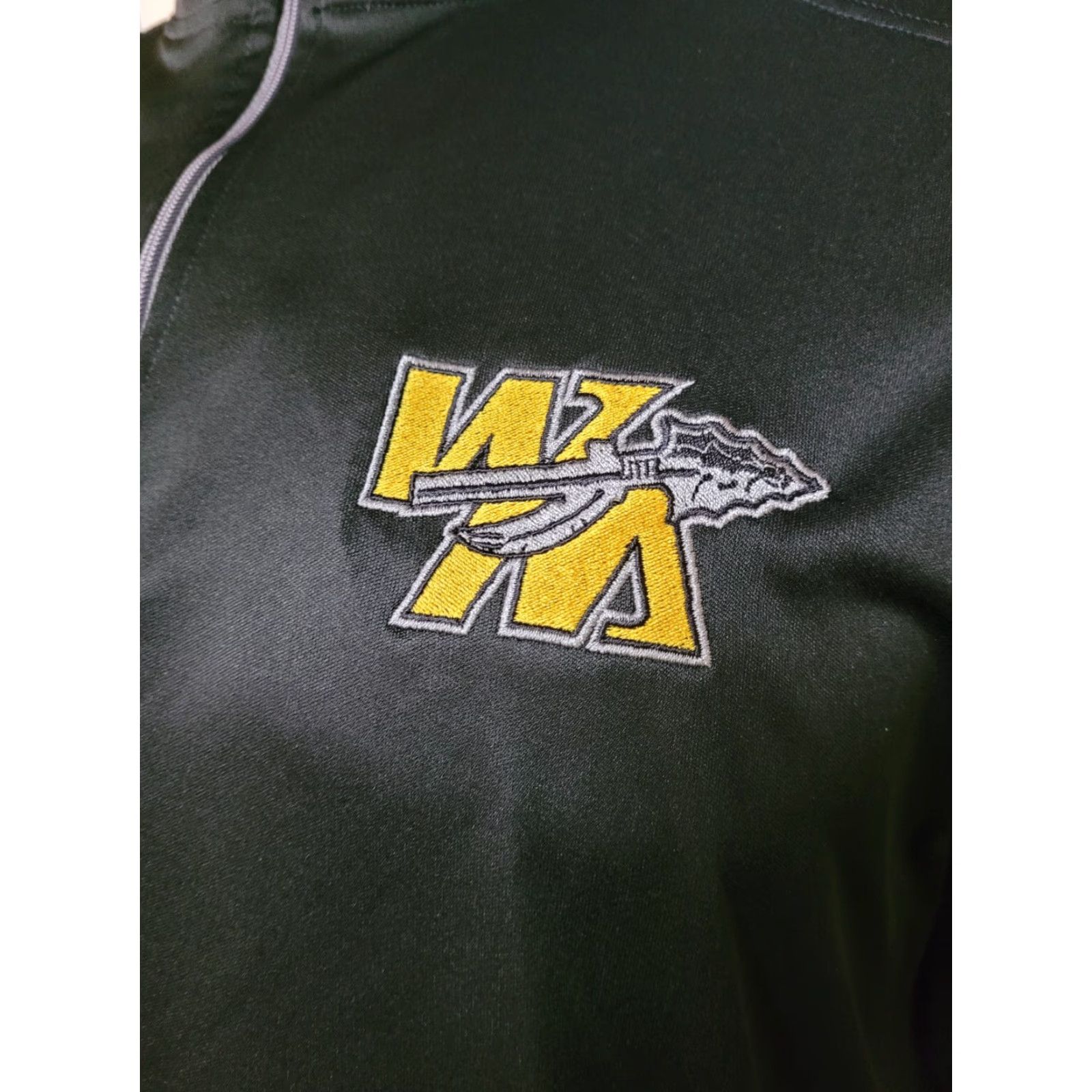 Vintage VINTAGE Badger Watkins Memorial Warriors High School 1/4 Zip Pullover Shirt XL Black T-Shirt Mens Graphic Tee Pataskala OH Size US XL / EU 56 / 4 - 2 Thumbnail