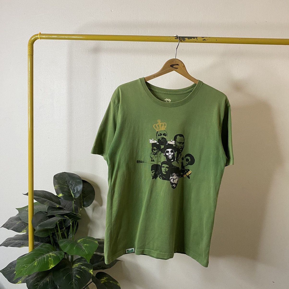Japanese Brand Nine Rulaz Line Japanese Streetwear 'Great Heroes' T Shirt Size US M / EU 48-50 / 2 - 1 Thumbnail