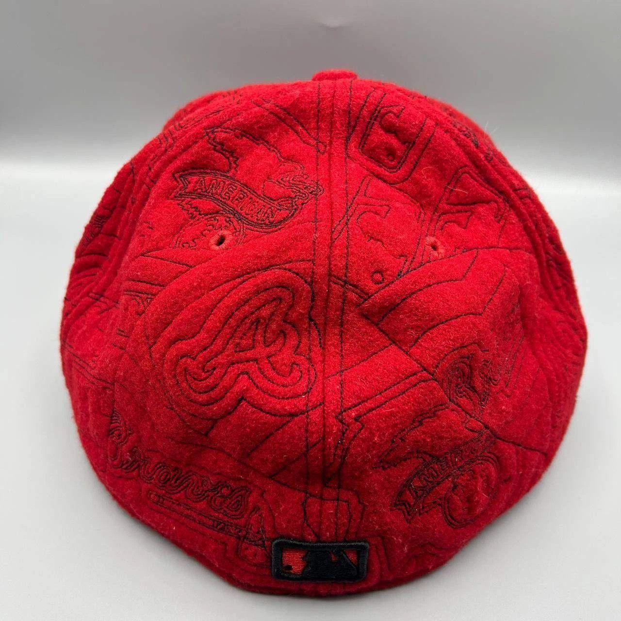 New Era Atlanta Braves Hat Men 8 Red Embroidered Fitted Cap Size ONE SIZE - 6 Thumbnail