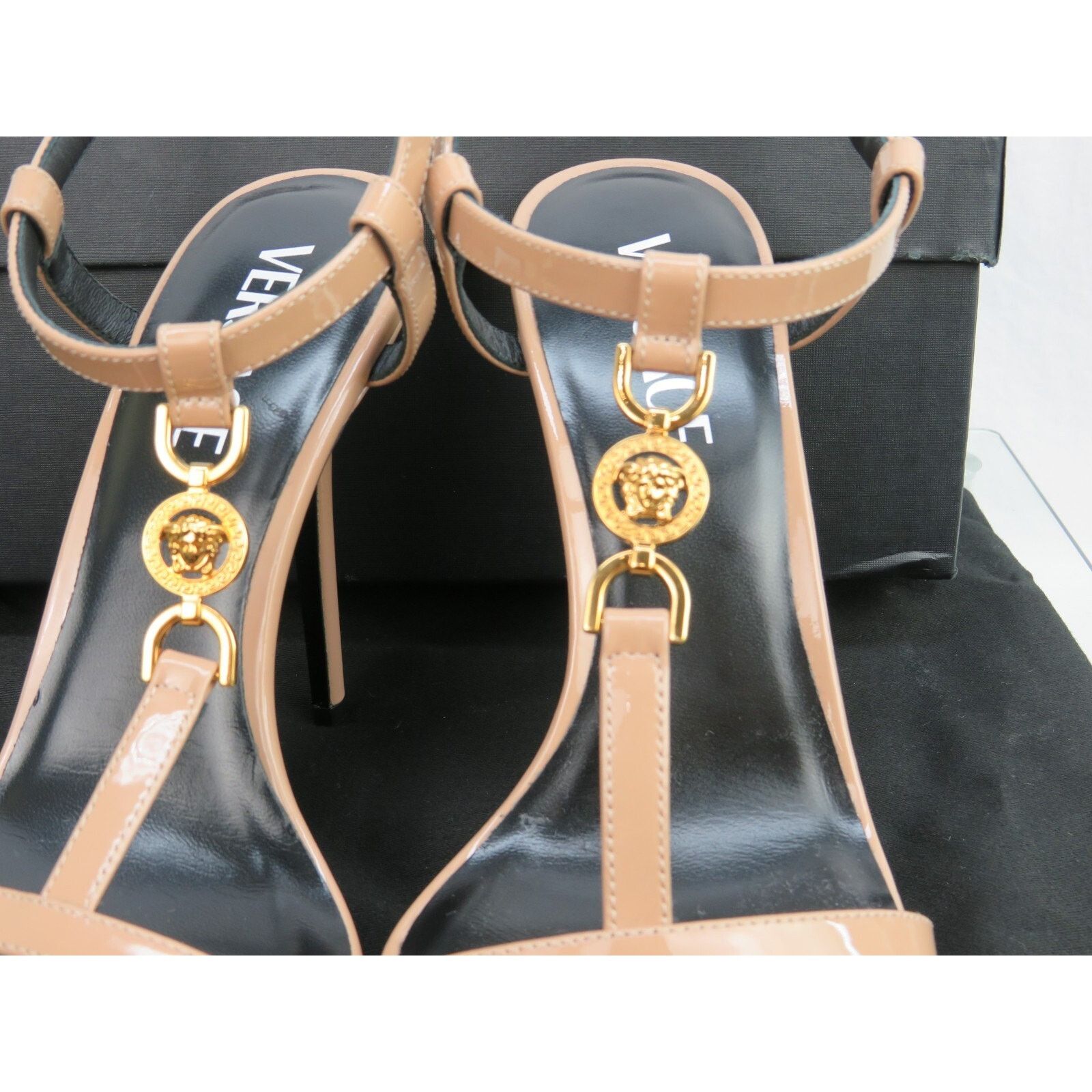 Versace VERSACE NUDE PATENT LEATHER GOLD MEDUSA SANDAL PUMPS 37.5 IT Size US 7.5 / IT 37.5 - 4 Thumbnail